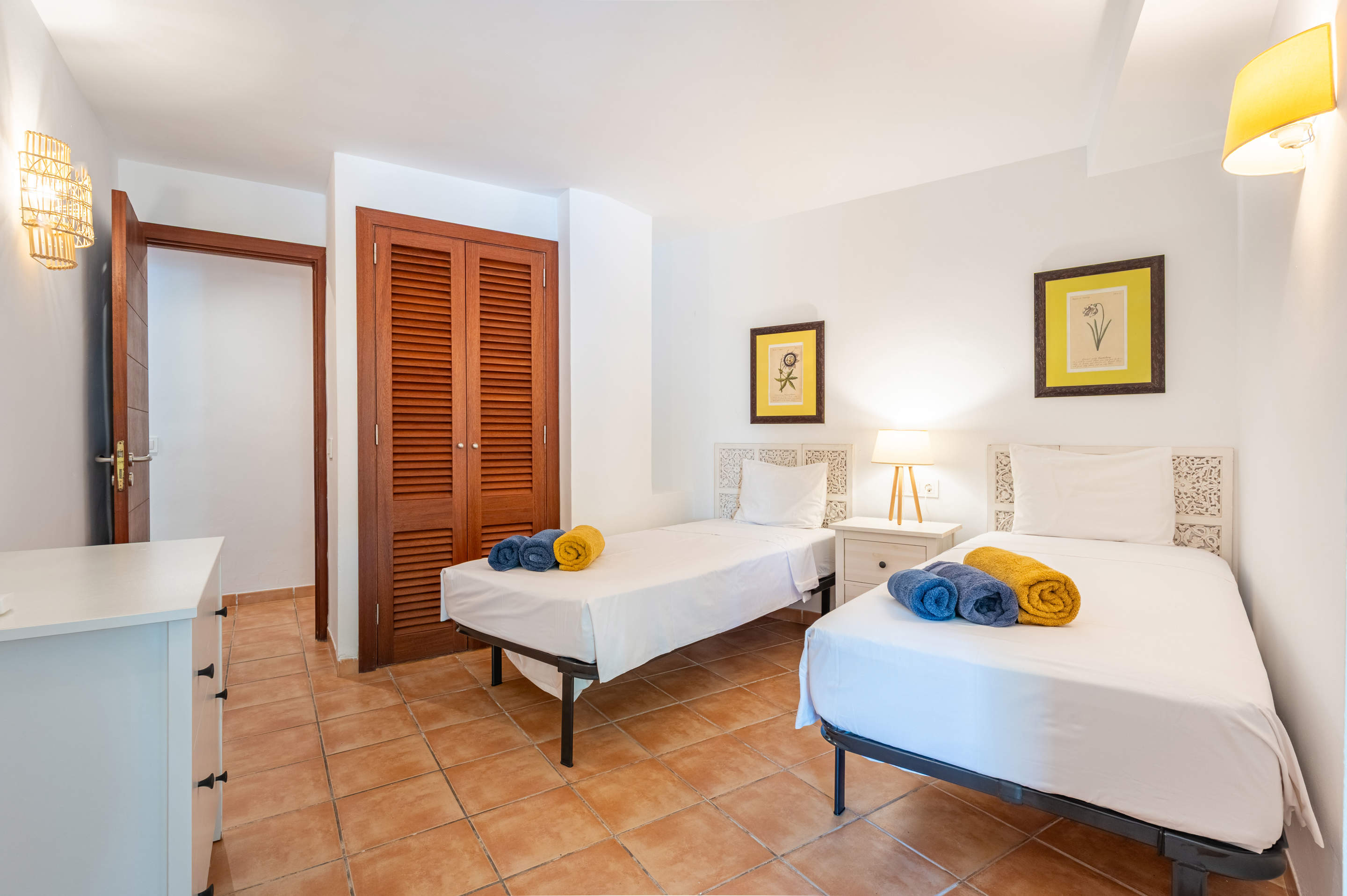 Villa Es Canto, 7 bedroom villa in Cala d'Or , Majorca