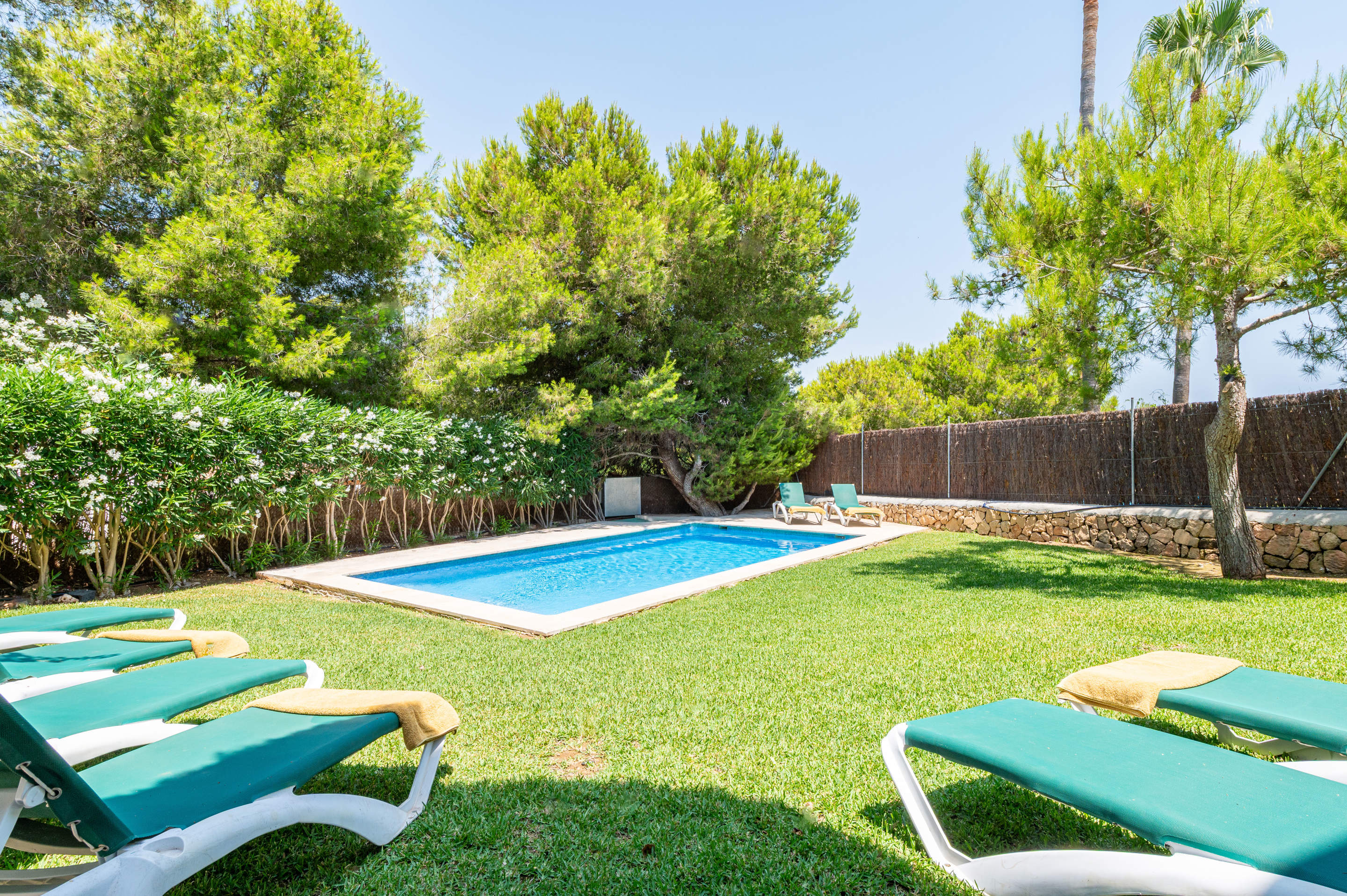 Villa Es Canto, 7 bedroom villa in Cala d'Or , Majorca