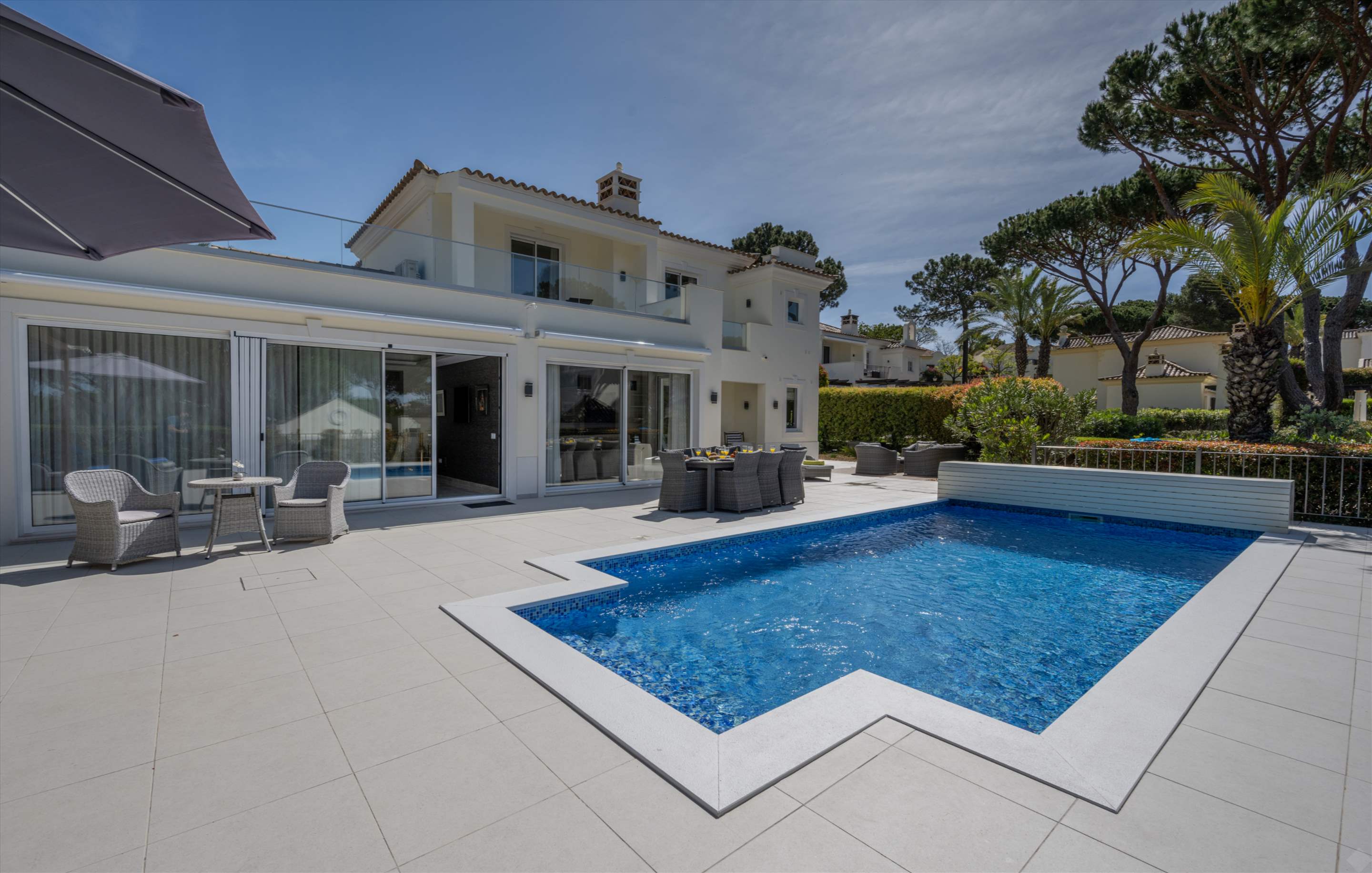 Villa Sunset on Pinheiros Altos, 3 bedroom villa in Quinta do Lago, Algarve