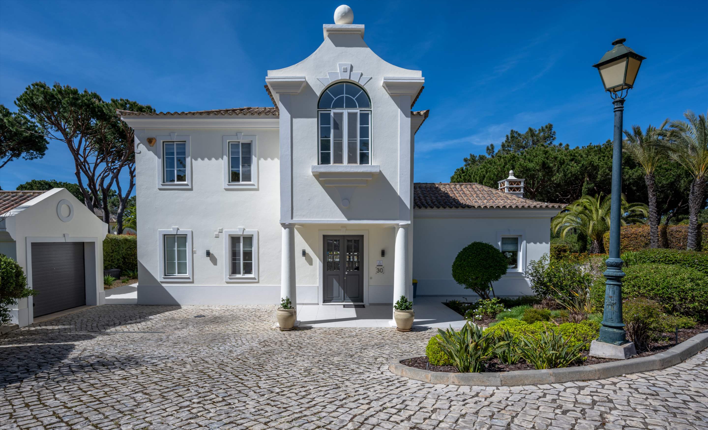 Villa Sunset on Pinheiros Altos, 3 bedroom villa in Quinta do Lago, Algarve