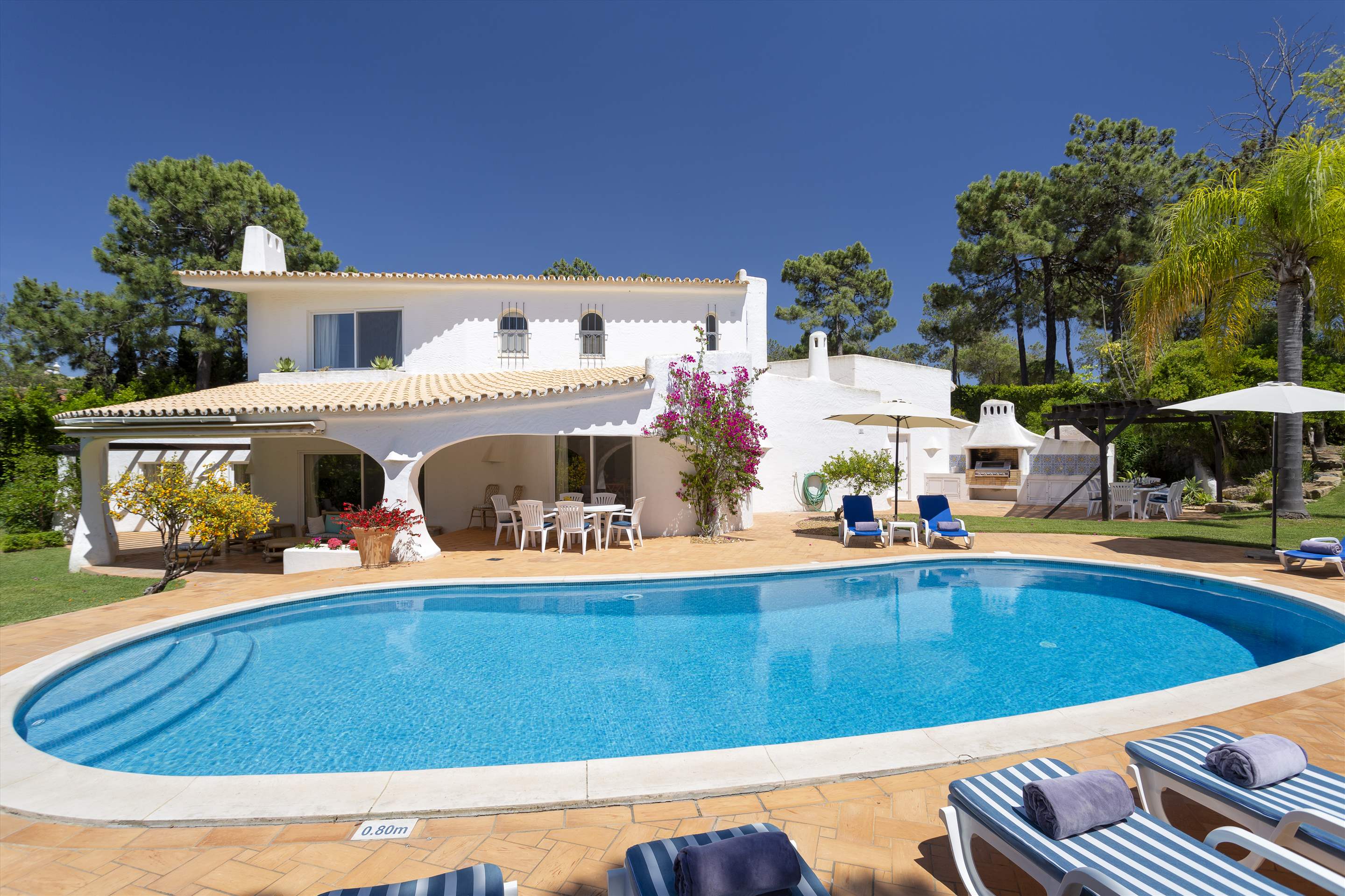 Casa Paloma, 6 bedroom villa in Quinta do Lago, Algarve