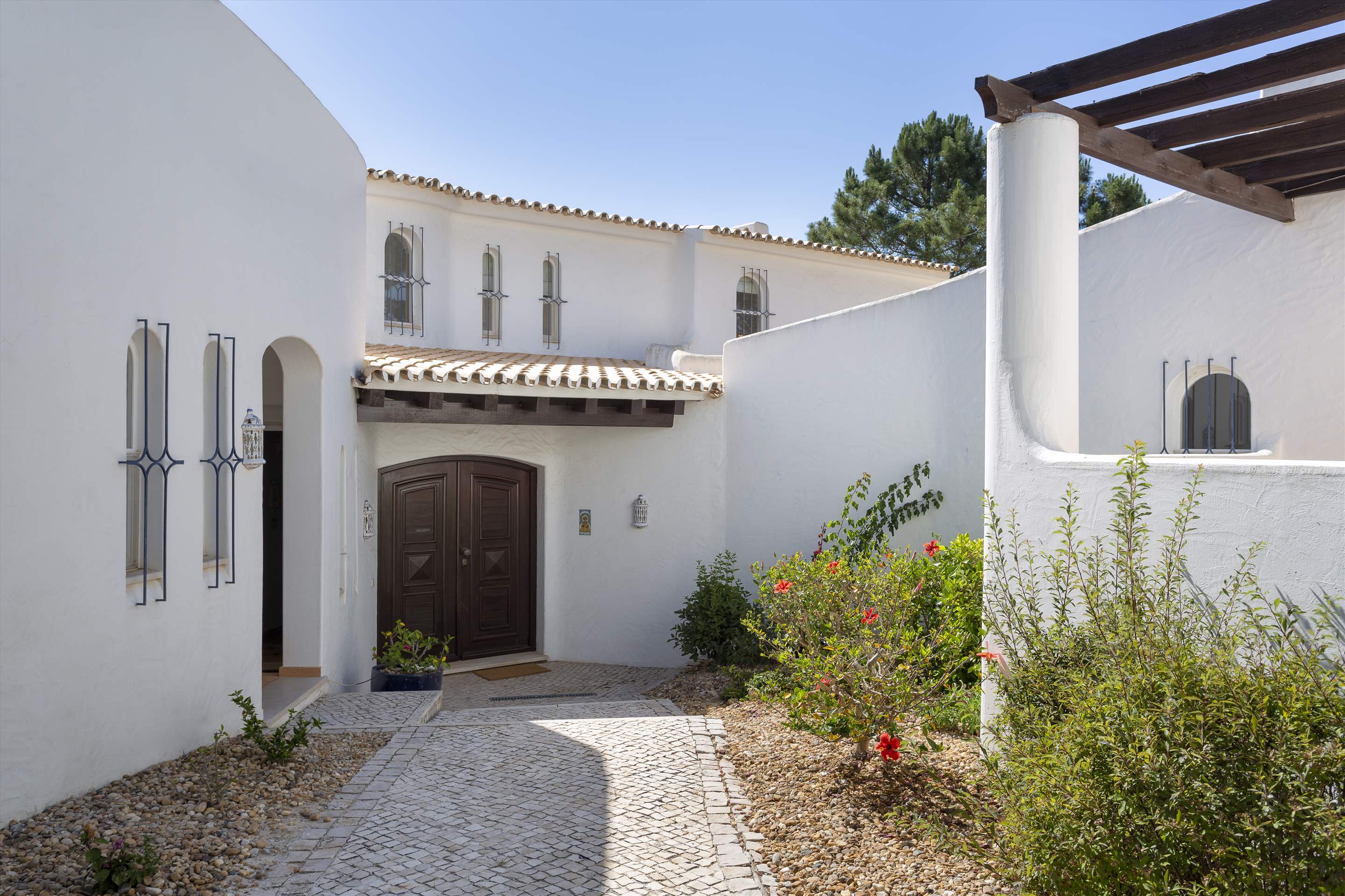 Casa Paloma, 6 bedroom villa in Quinta do Lago, Algarve