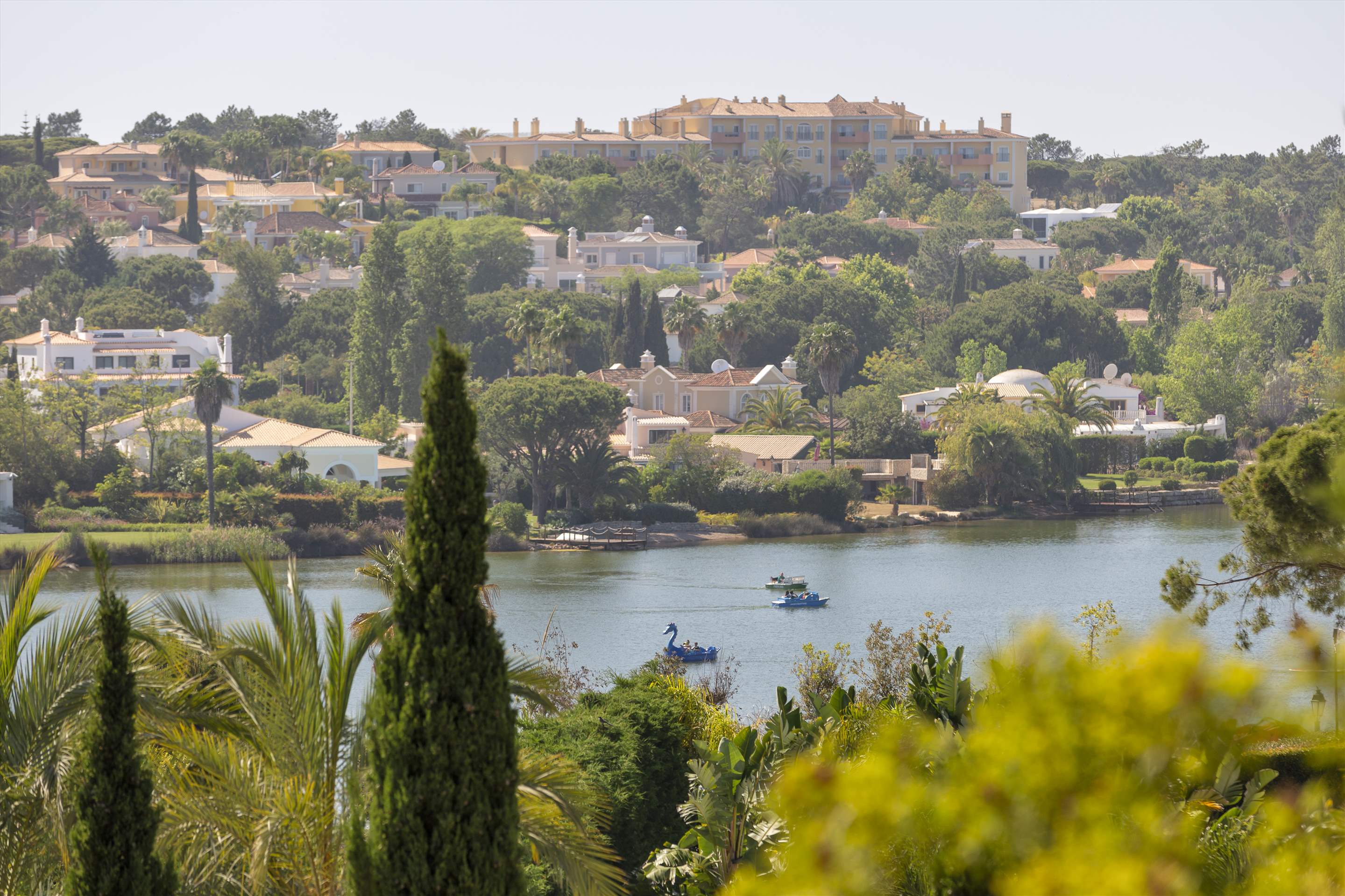 Casa Paloma, 6 bedroom villa in Quinta do Lago, Algarve