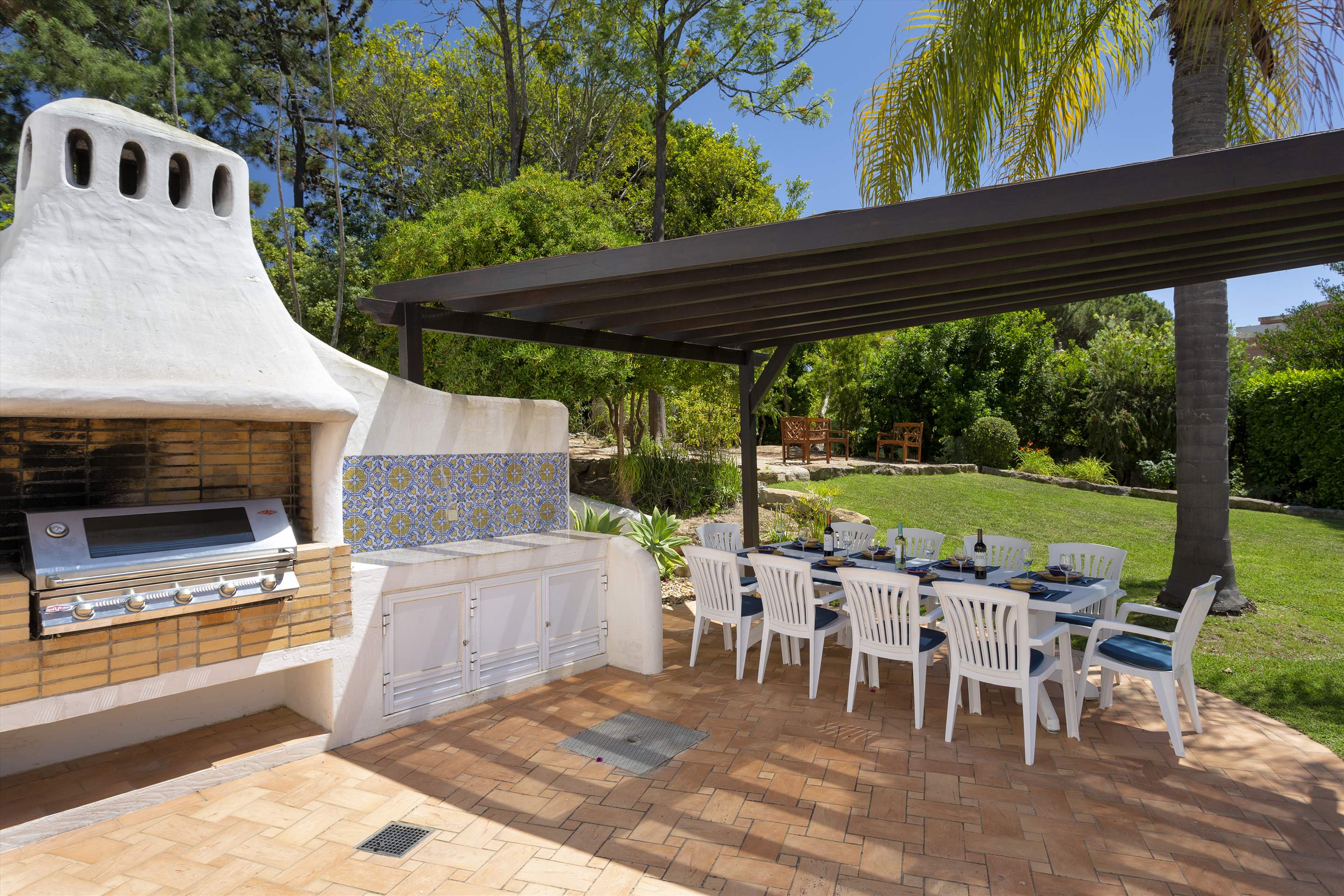 Casa Paloma, 6 bedroom villa in Quinta do Lago, Algarve