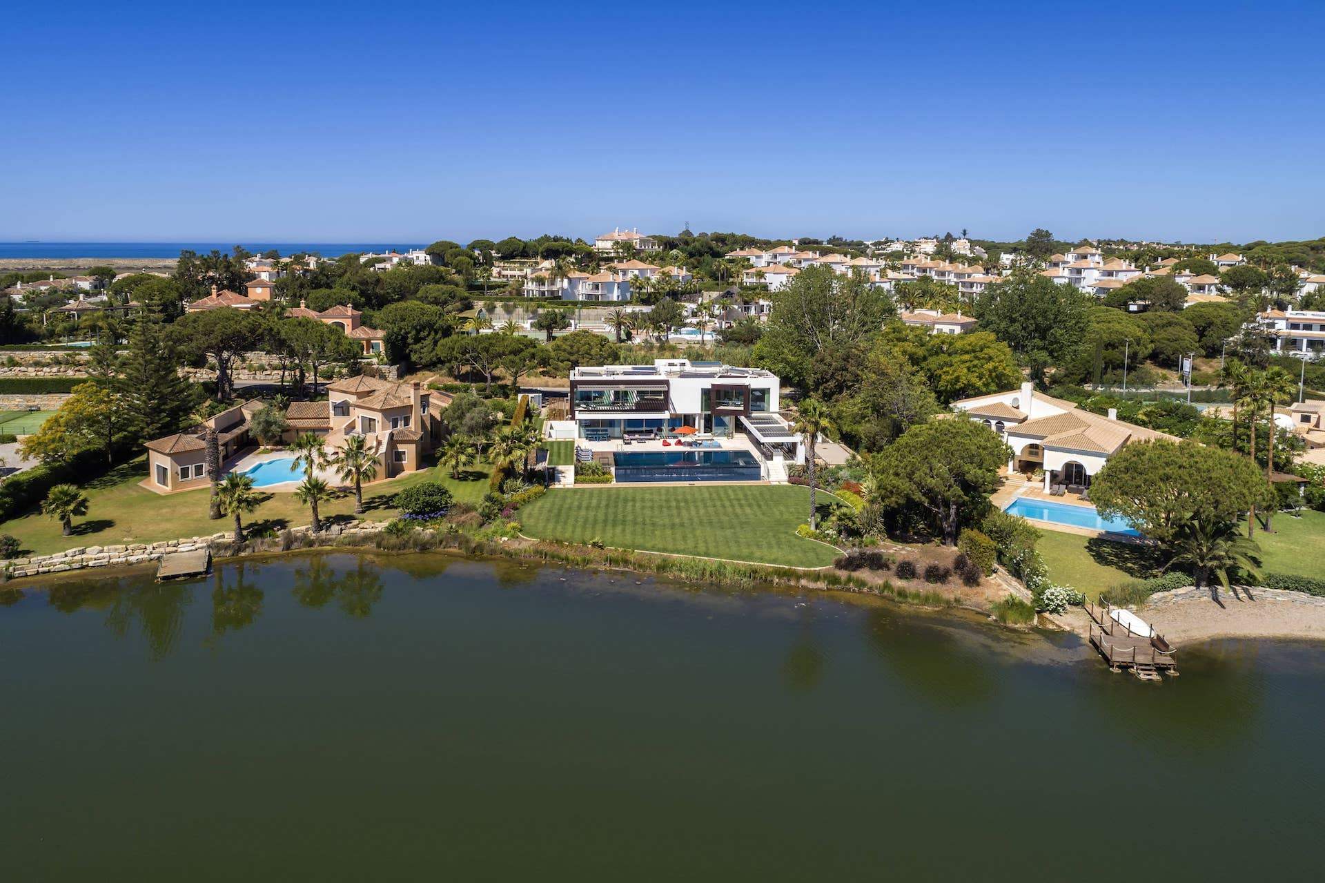 Villa Vista Lago in Quinta do Lago, 6 bedroom villa in Quinta do Lago, Algarve