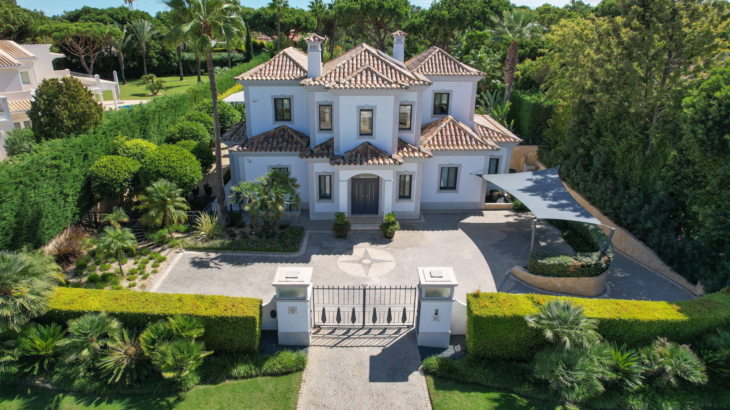 Casa Pedro, 5 bedroom villa in Quinta do Lago, Algarve