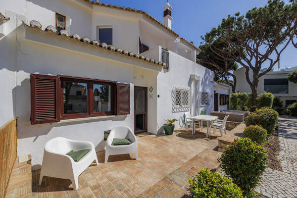 VDL 64, 0 bedroom villa in Vale do Lobo, Algarve