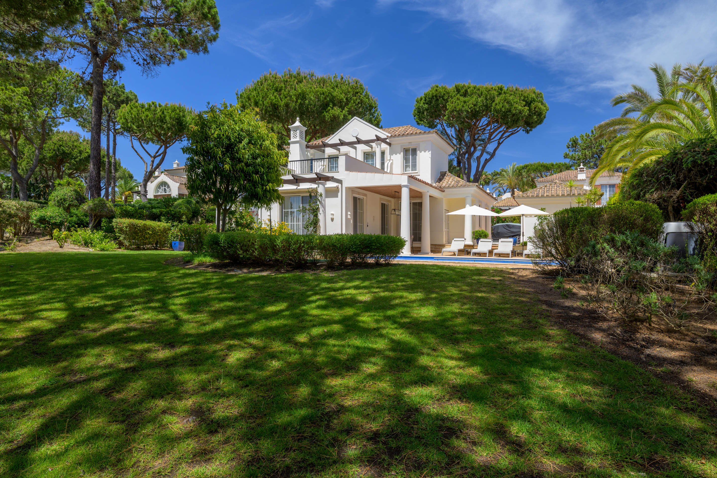 Villa Aailyah, 4 bedroom villa in Quinta do Lago, Algarve