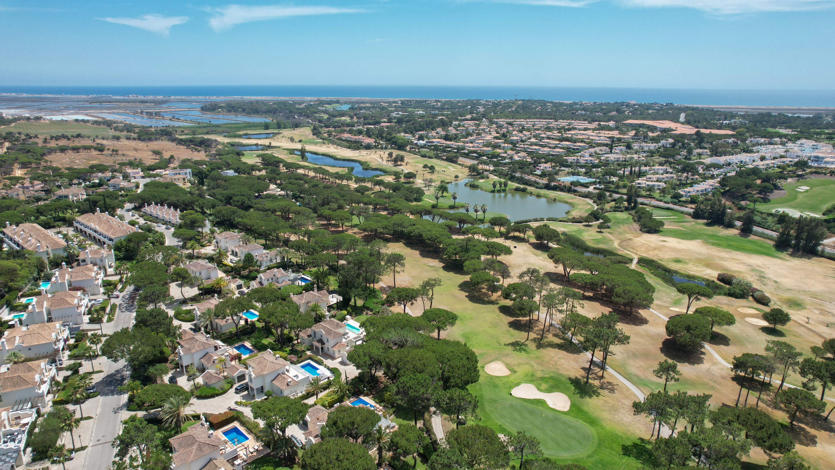 Villa Aailyah, 4 bedroom villa in Quinta do Lago, Algarve