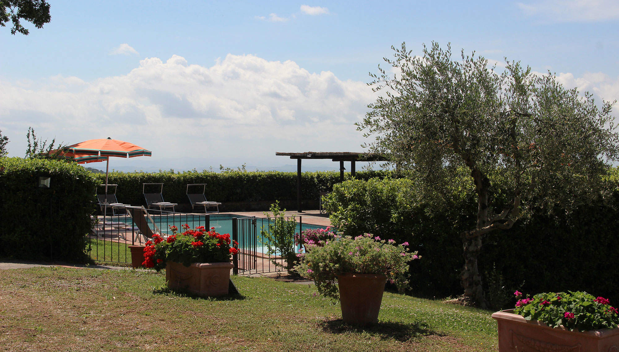 Ref 202 Villa Castelnuovo Berardenga, 7 bedroom villa in Chianti & Countryside, Tuscany