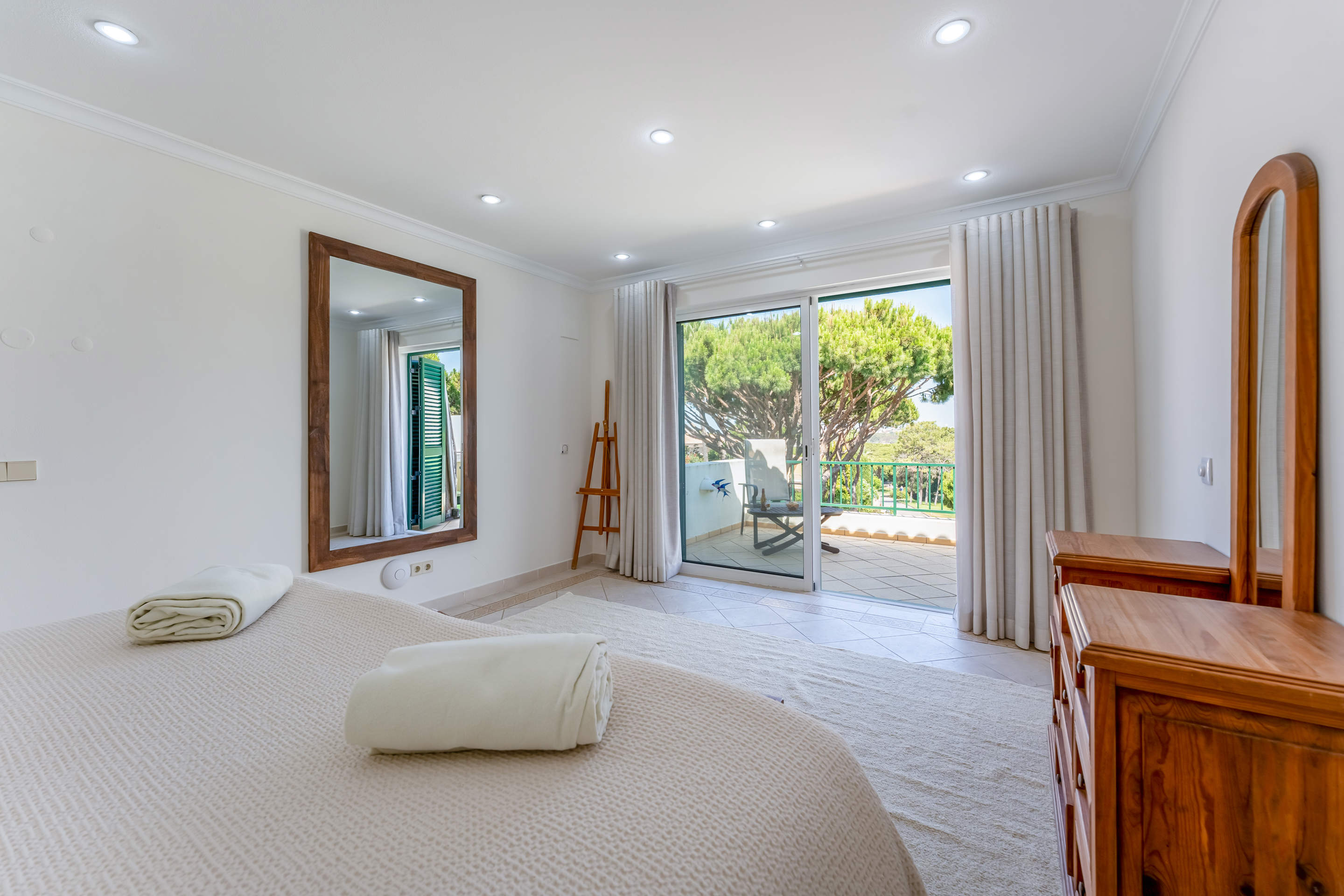 Villa Laurena, 3 bedroom villa in Vale do Lobo, Algarve