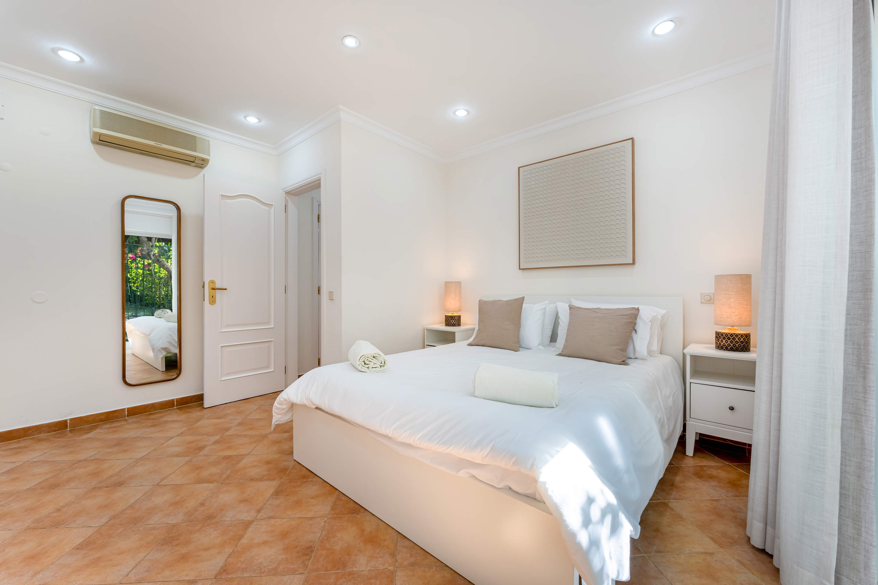Villa Laurena, 3 bedroom villa in Vale do Lobo, Algarve