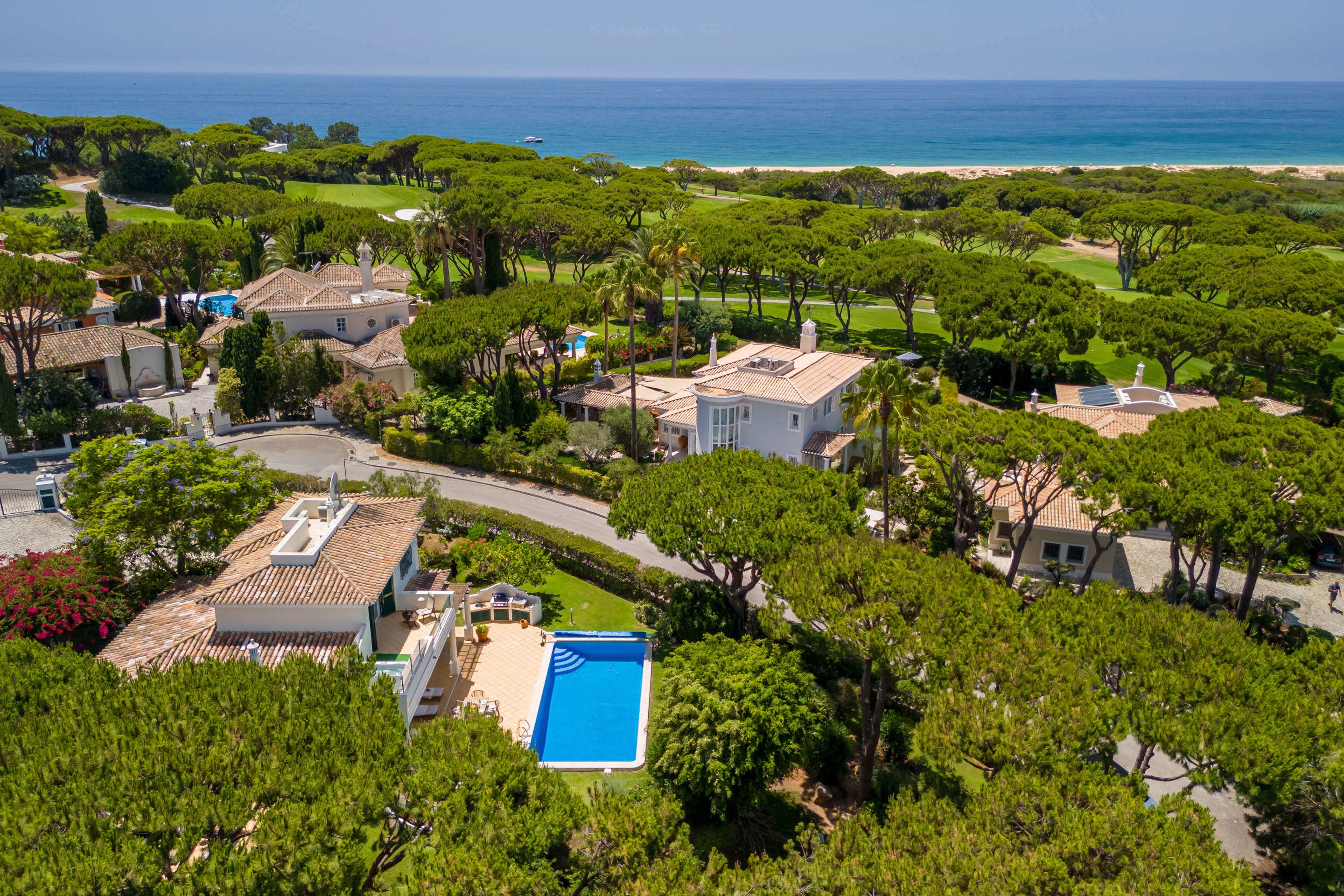 Villa Laurena, 3 bedroom villa in Vale do Lobo, Algarve