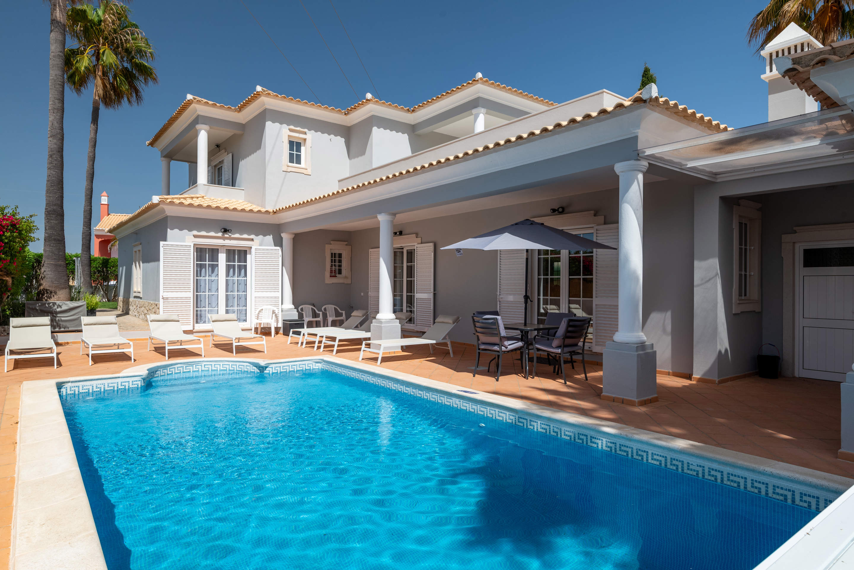 Villa Couto Real, 4 bedroom villa in Vila Sol, Algarve