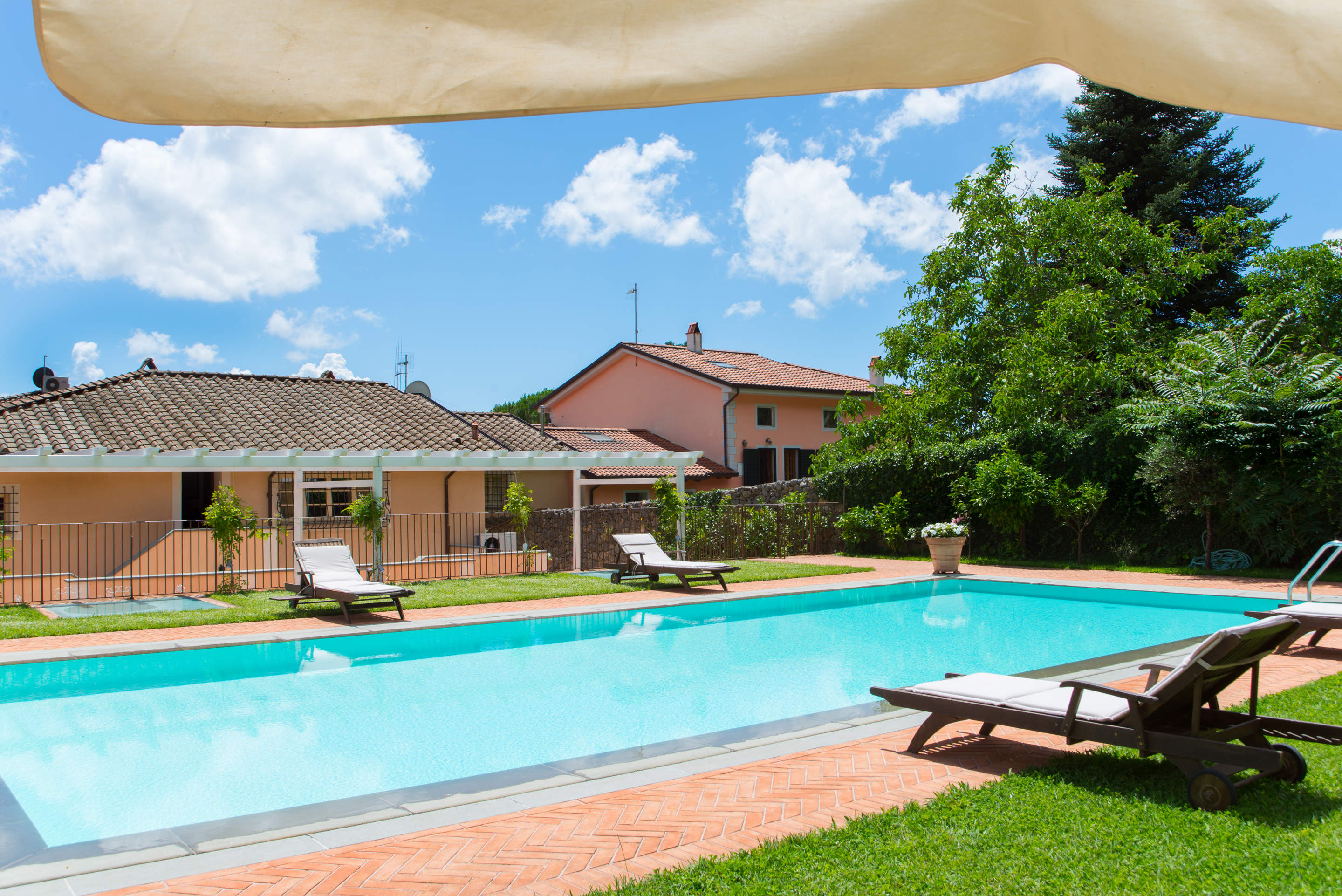 Villa Dafne, 9 bedroom villa in North Tuscany - Pisa & Lucca Area, Tuscany