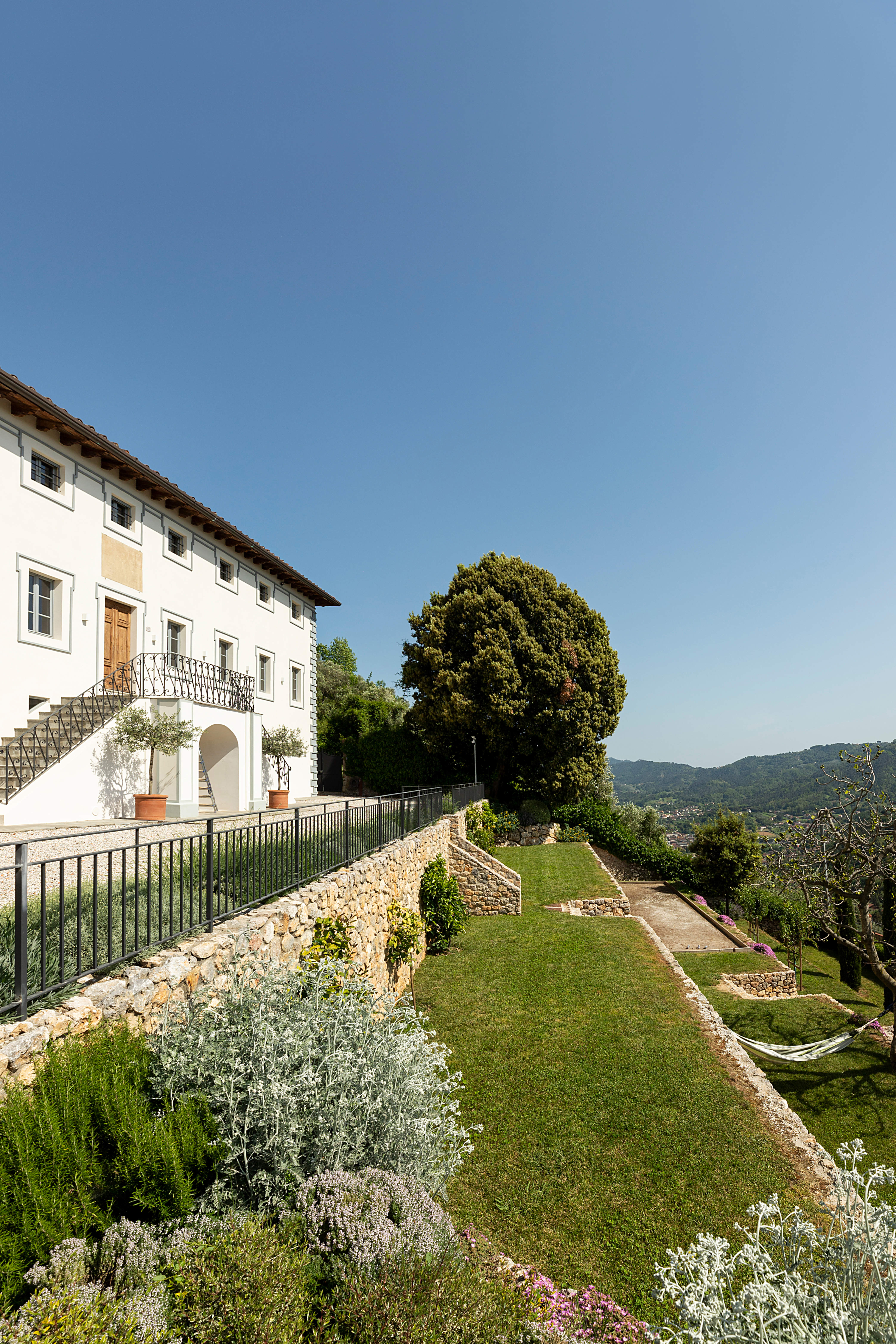 Villa Tomeoni, 5 bedroom villa in North Tuscany - Pisa & Lucca Area, Tuscany