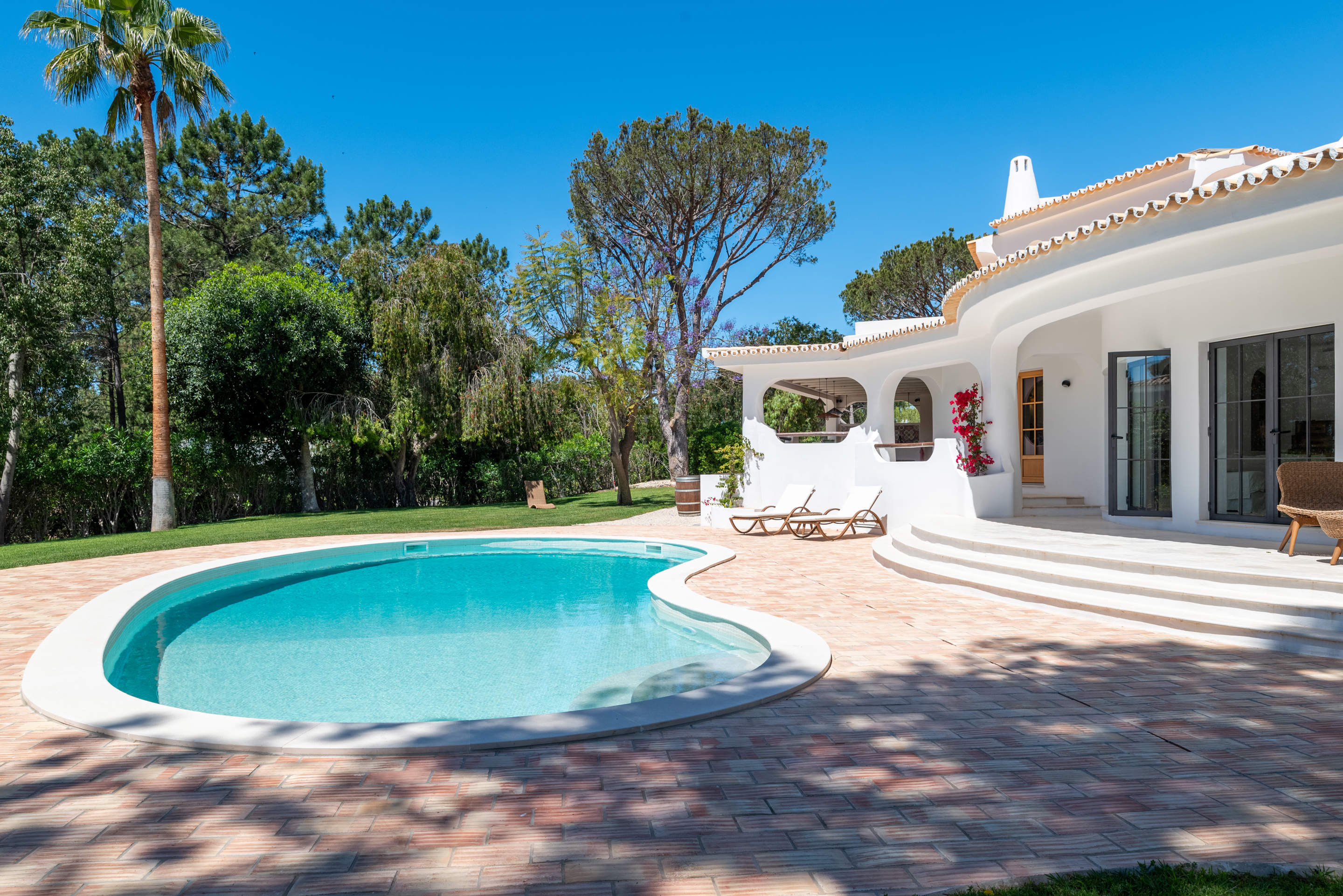 Boho Casa Four Bedroom Rate, Maximum six persons occupancy, 4 bedroom villa in Quinta do Lago, Algarve