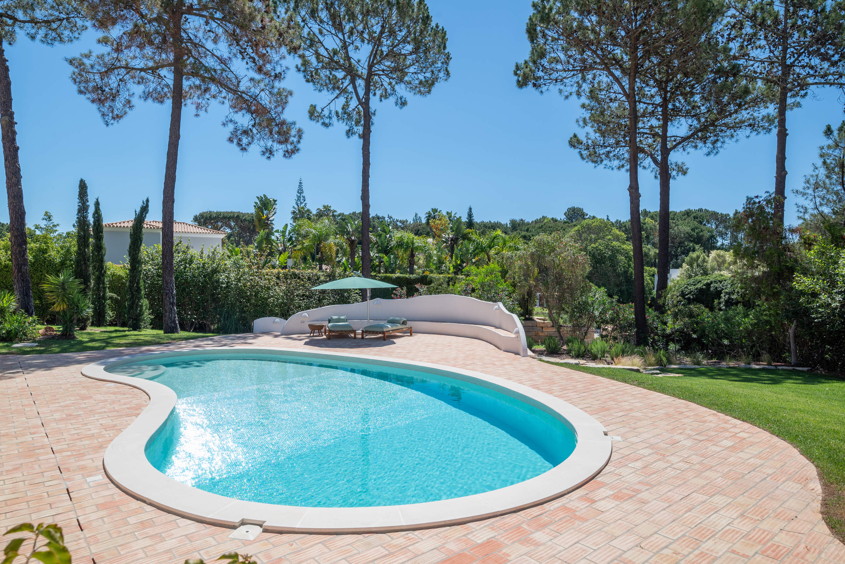 Boho Casa Four Bedroom Rate, Maximum six persons occupancy, 4 bedroom villa in Quinta do Lago, Algarve