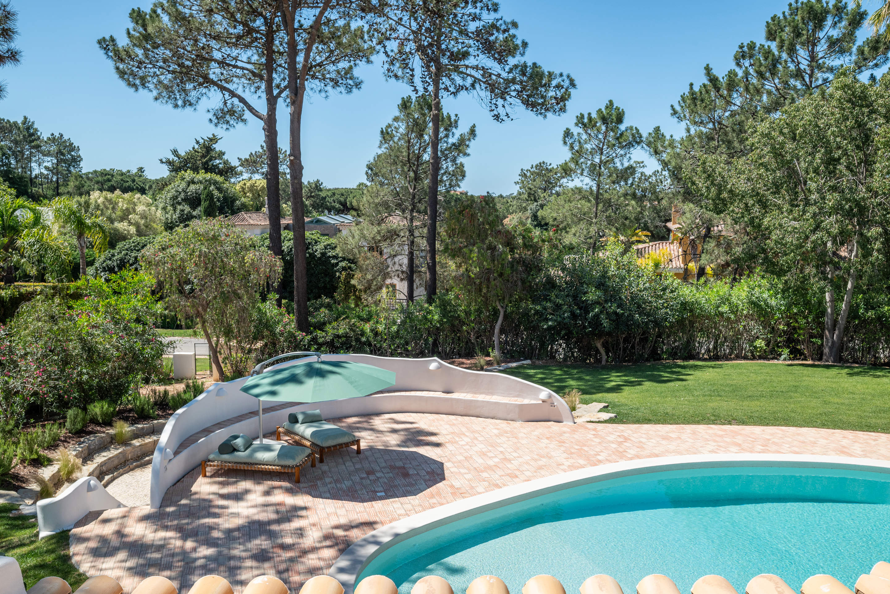 Boho Casa Four Bedroom Rate, Maximum six persons occupancy, 4 bedroom villa in Quinta do Lago, Algarve