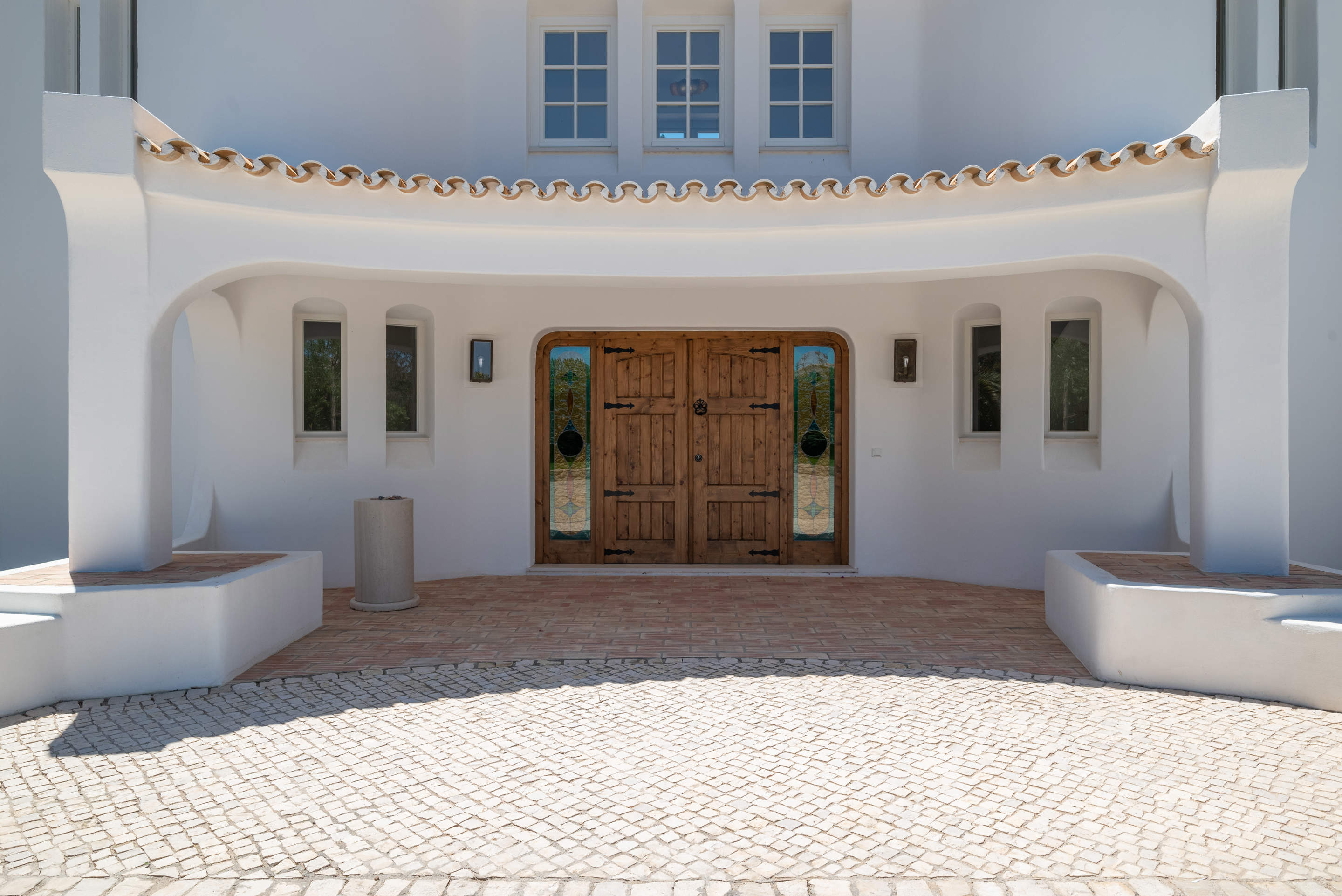 Boho Casa Four Bedroom Rate, Maximum six persons occupancy, 4 bedroom villa in Quinta do Lago, Algarve