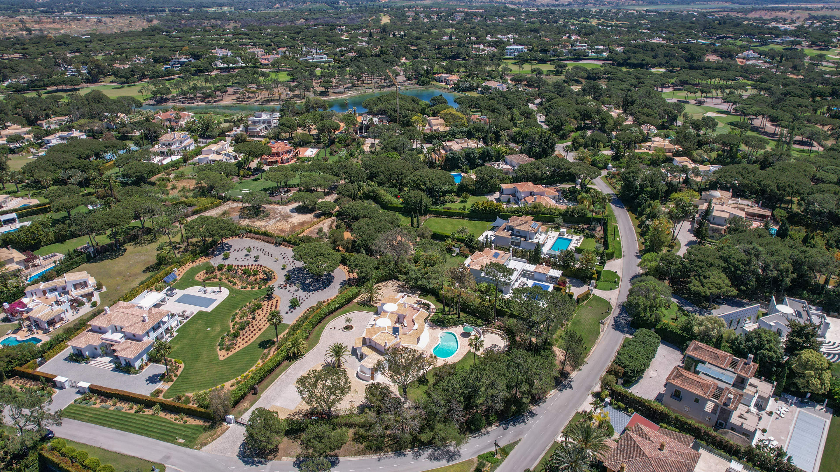 Boho Casa Four Bedroom Rate, Maximum six persons occupancy, 4 bedroom villa in Quinta do Lago, Algarve