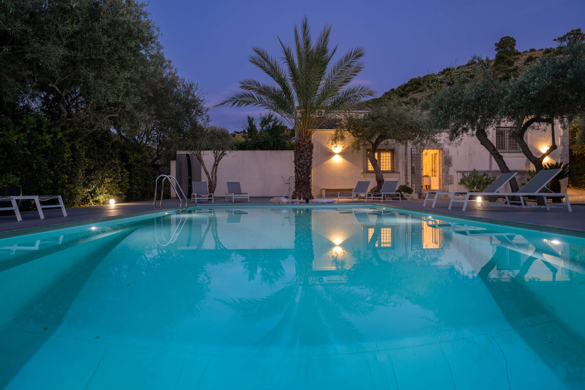 Casale Limestone, 4 bedroom villa in Southern Sicily, Sicily