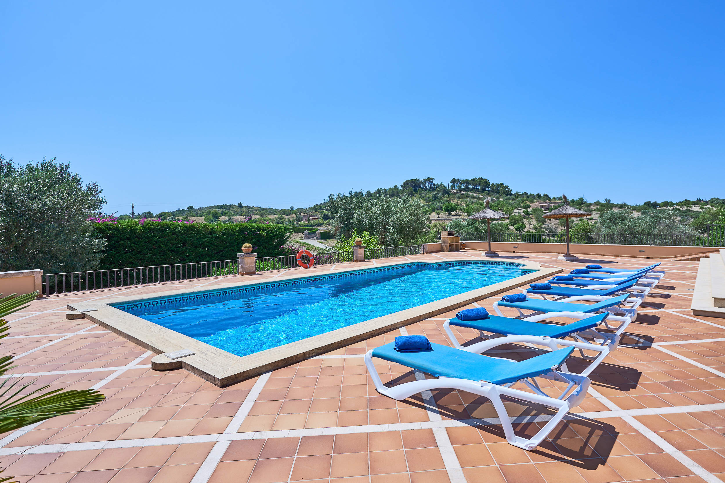 Villa Pujolet, 4 bedroom villa in Cala d'Or , Majorca