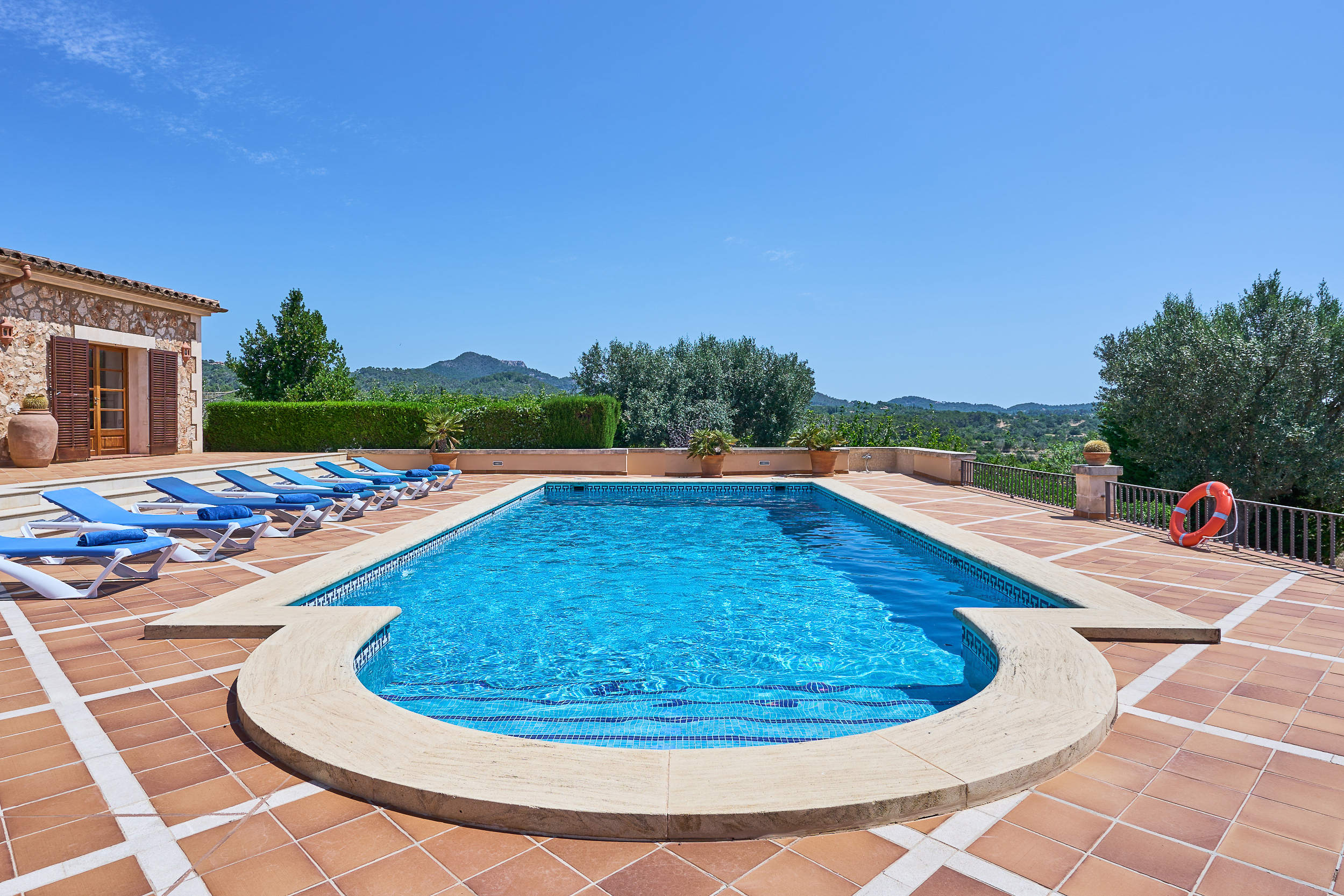 Villa Pujolet, 4 bedroom villa in Cala d'Or , Majorca