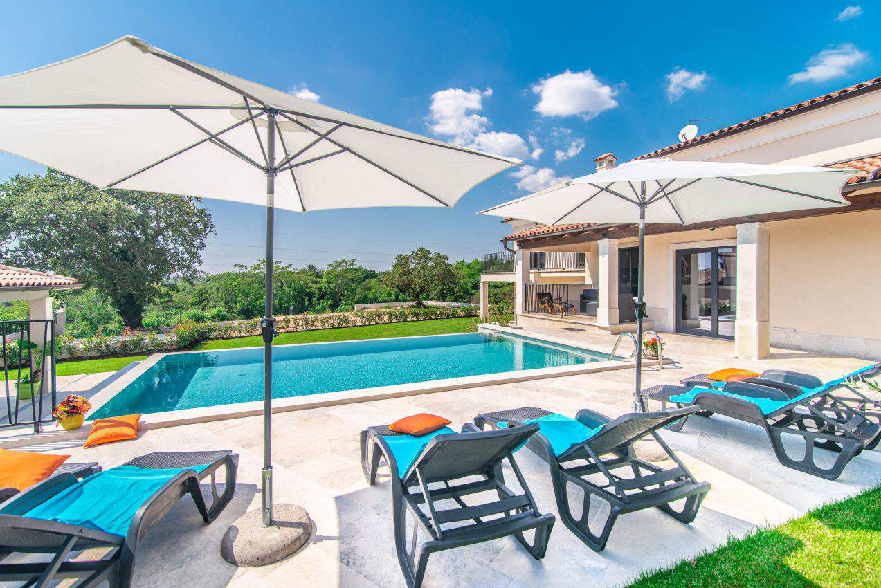 Fierra Villa, 7 bedroom villa in Pula & Inland, Croatia