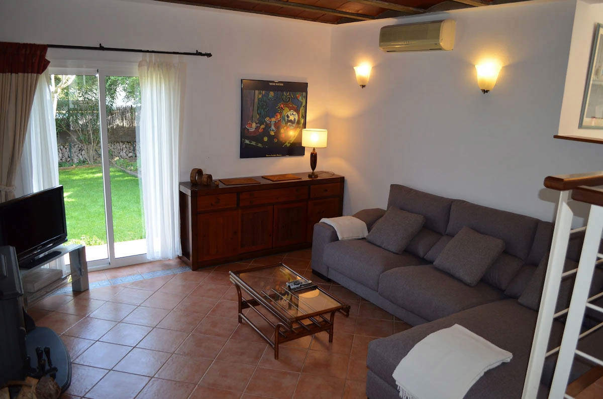 Villa Palmera, 3 bedroom villa in Mahon, San Luis & South East, Menorca