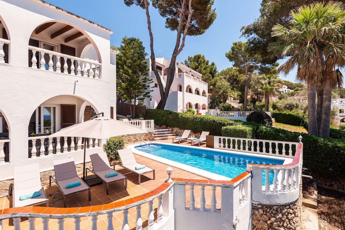 Villa Bellamirada, 4 bedroom villa in Son Bou, Santo Tomas & South, Menorca