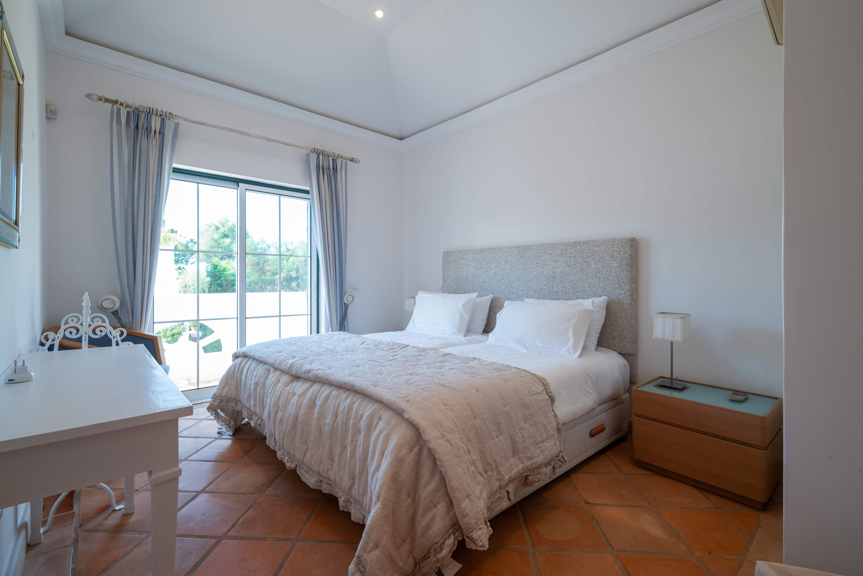 Townhouse Isla, 3 bedroom villa in Quinta do Lago, Algarve