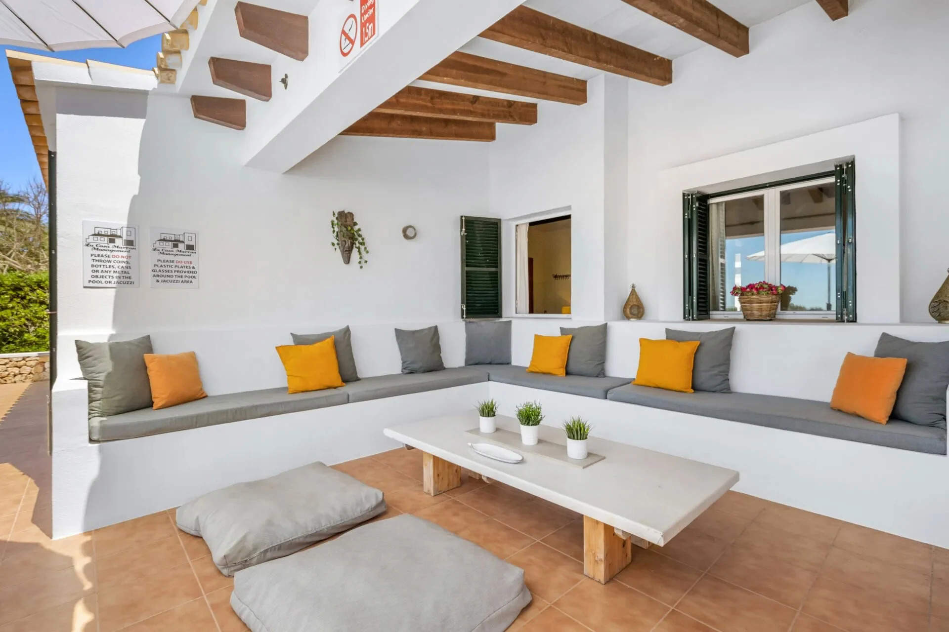 Casa Marron, 6 bedroom villa in Mahon, San Luis & South East, Menorca