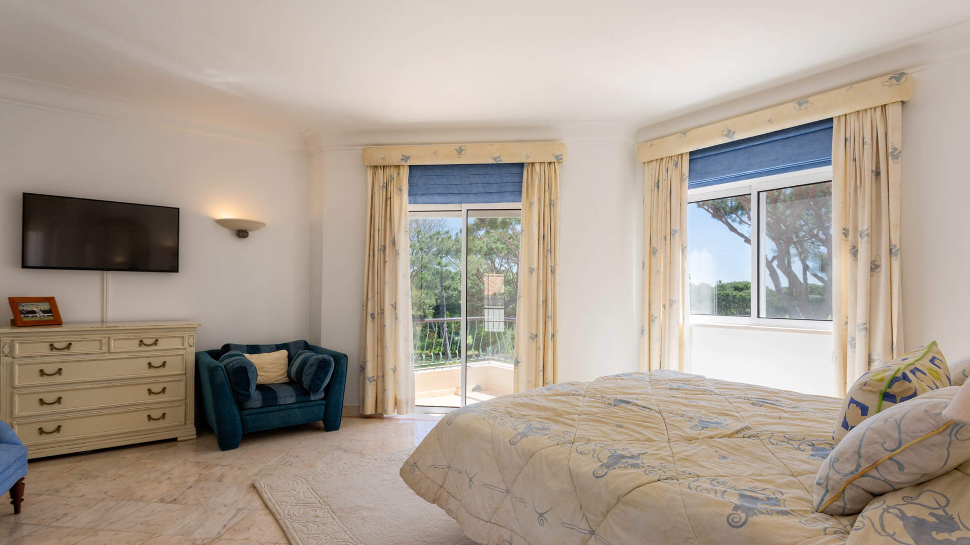 Villa Sunlight, 5 bedroom villa in Quinta do Lago, Algarve