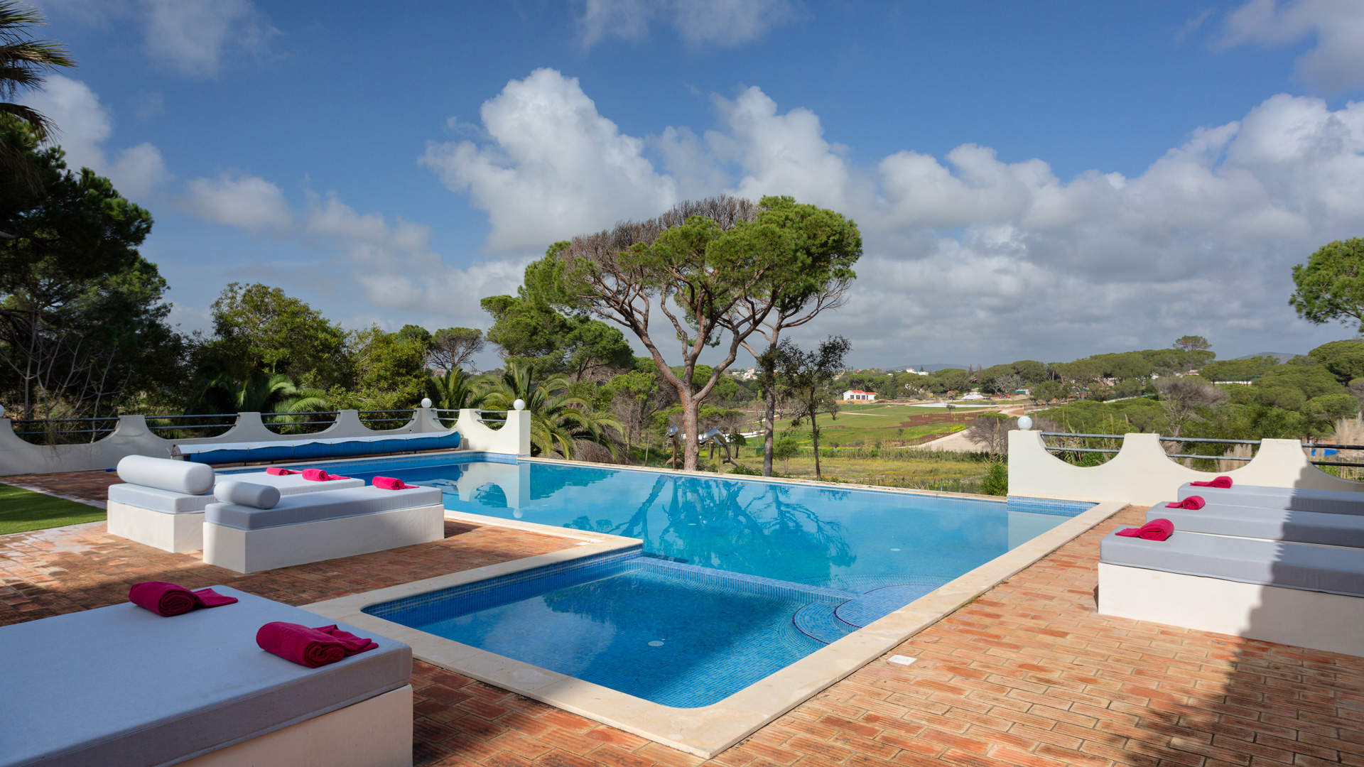 Quinta da Colina, 6 bedroom villa in Vale do Lobo, Algarve