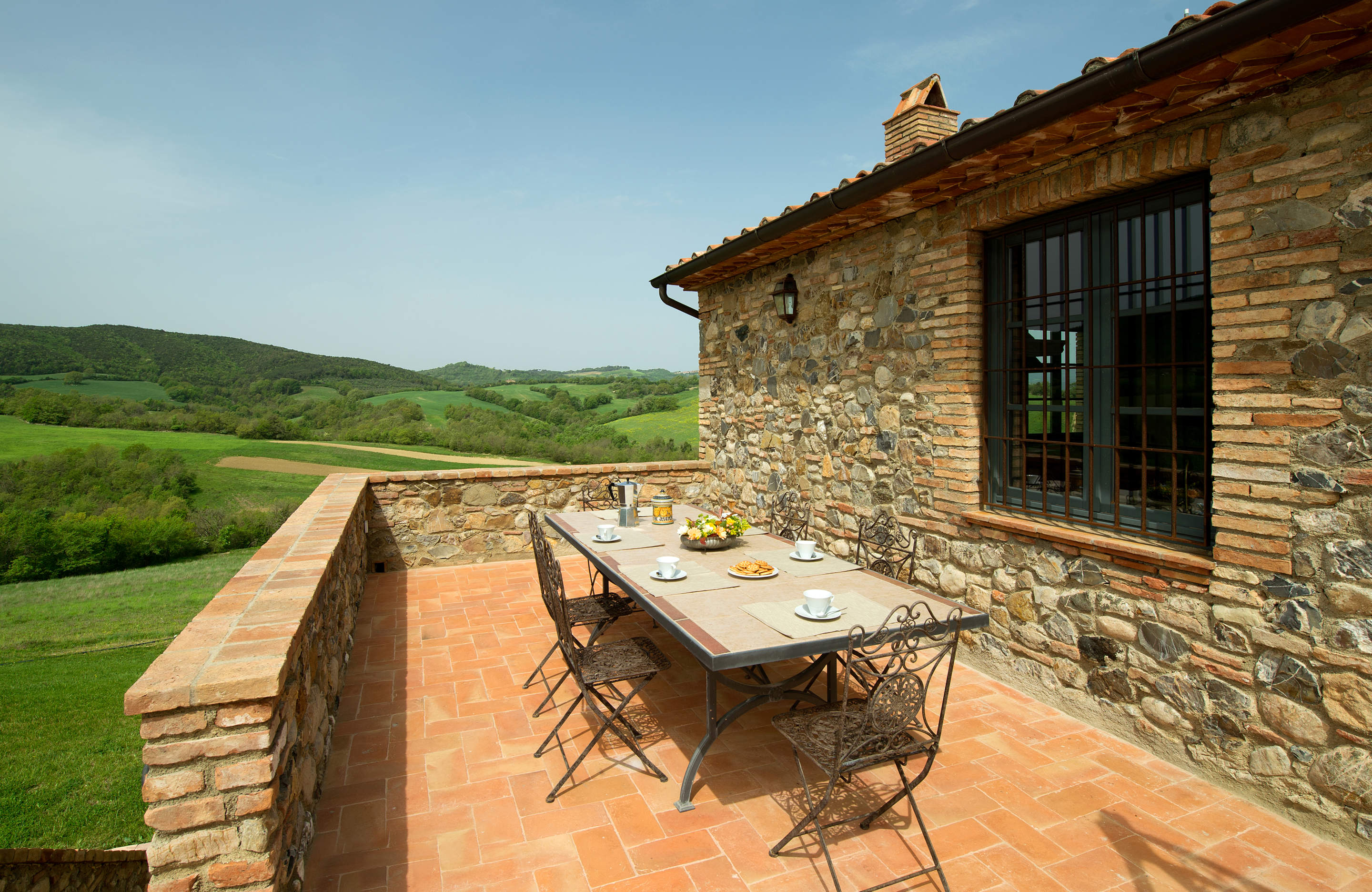 Podere Di Collina, 6 bedroom villa in Tuscany Coast, Tuscany