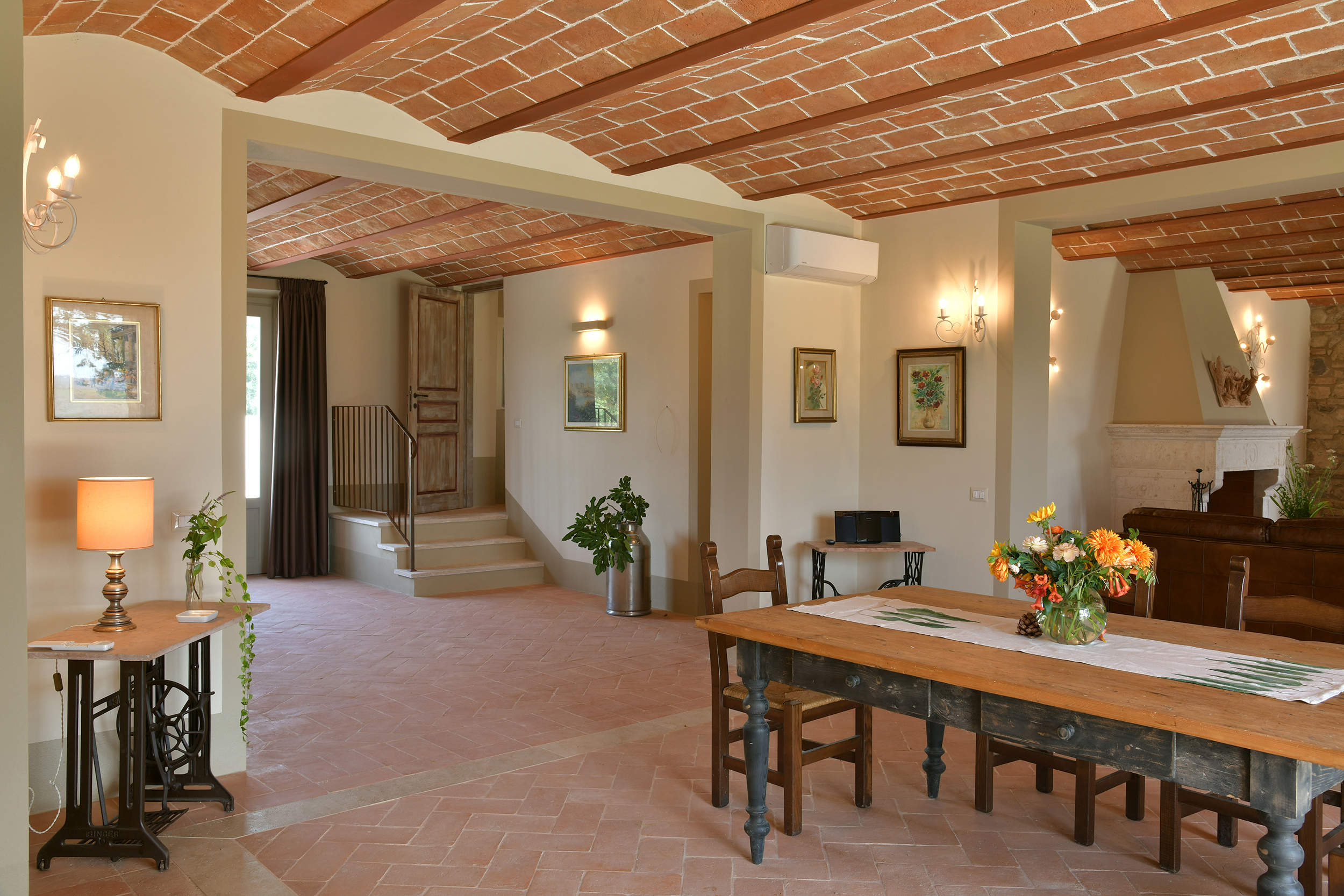 Podere Nocciolo, 6 bedroom villa in Tuscany Coast, Tuscany