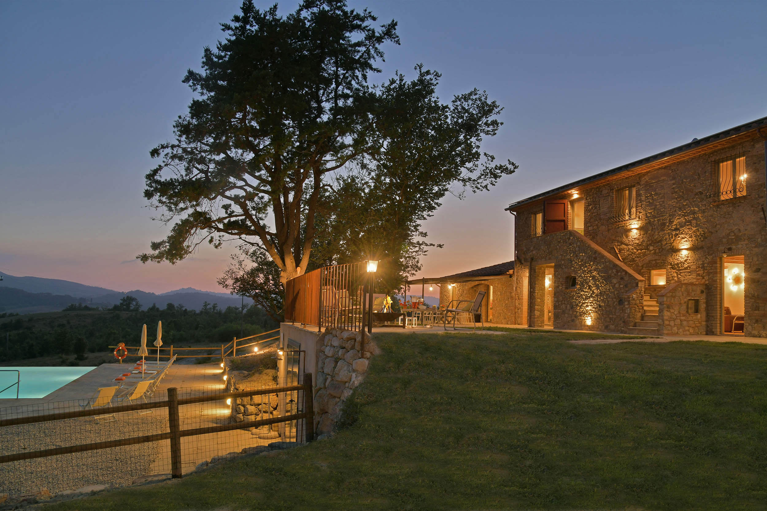 Podere Nocciolo, 6 bedroom villa in Tuscany Coast, Tuscany