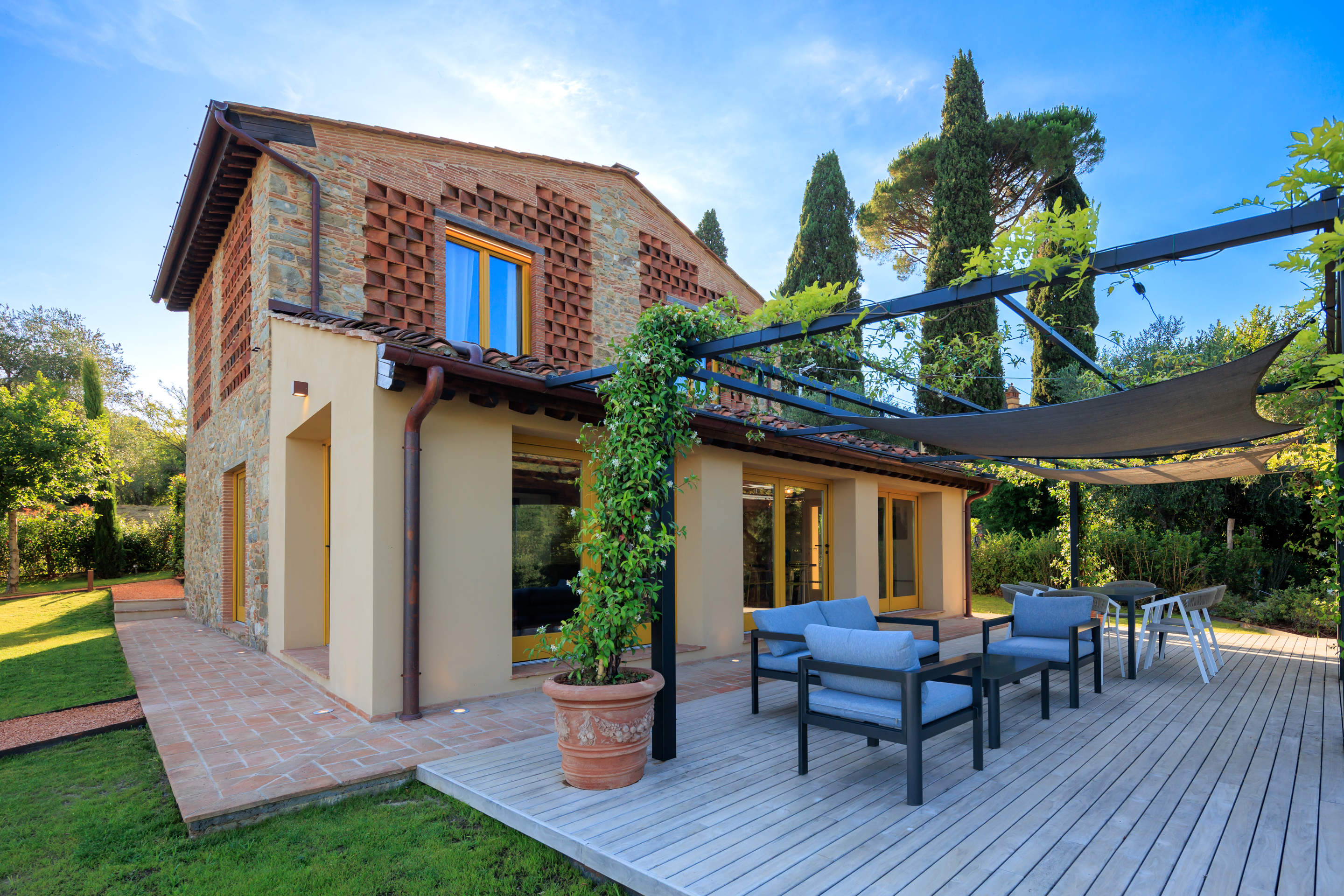 Borgo dei Masti, 7 bedroom villa in North Tuscany - Pisa & Lucca Area, Tuscany