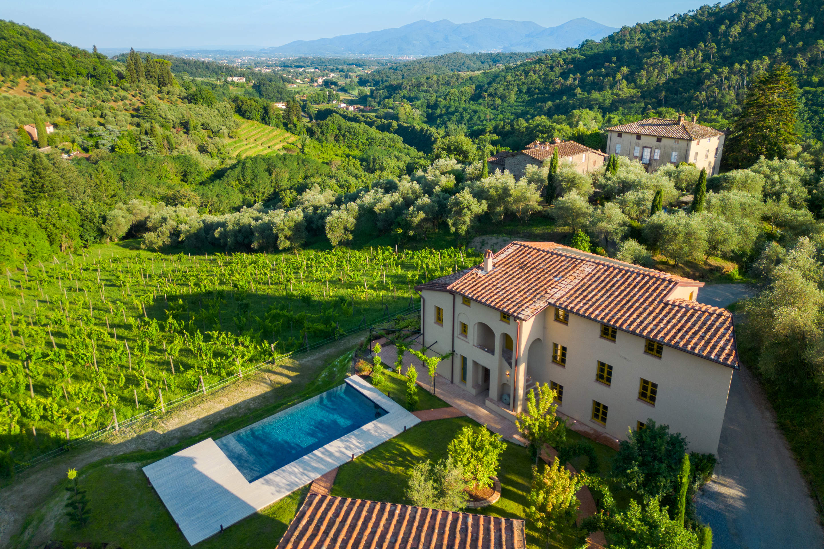 Borgo dei Masti, 7 bedroom villa in North Tuscany - Pisa & Lucca Area, Tuscany