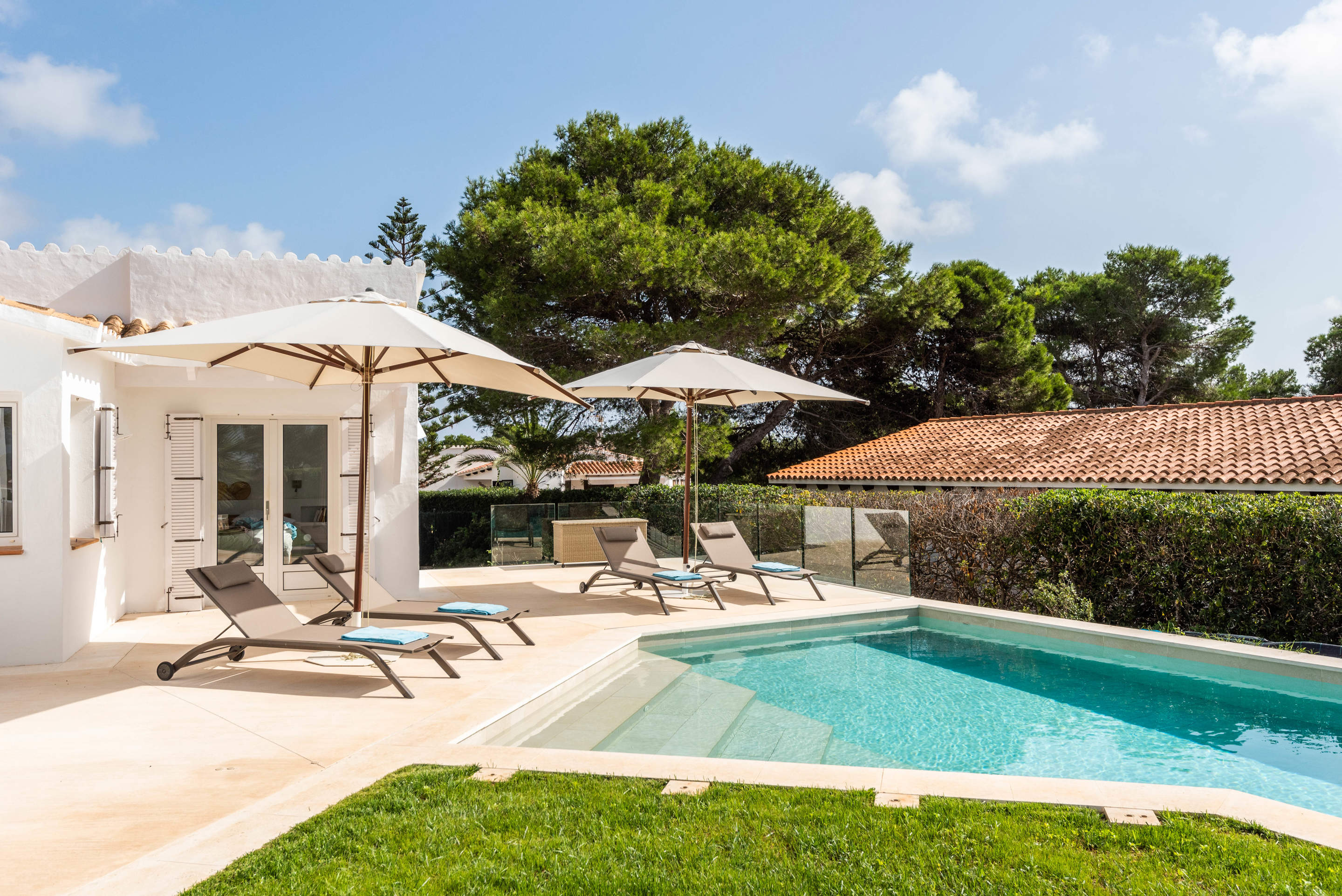 Villa Alberto, 4 bedroom villa in Mahon, San Luis & South East, Menorca