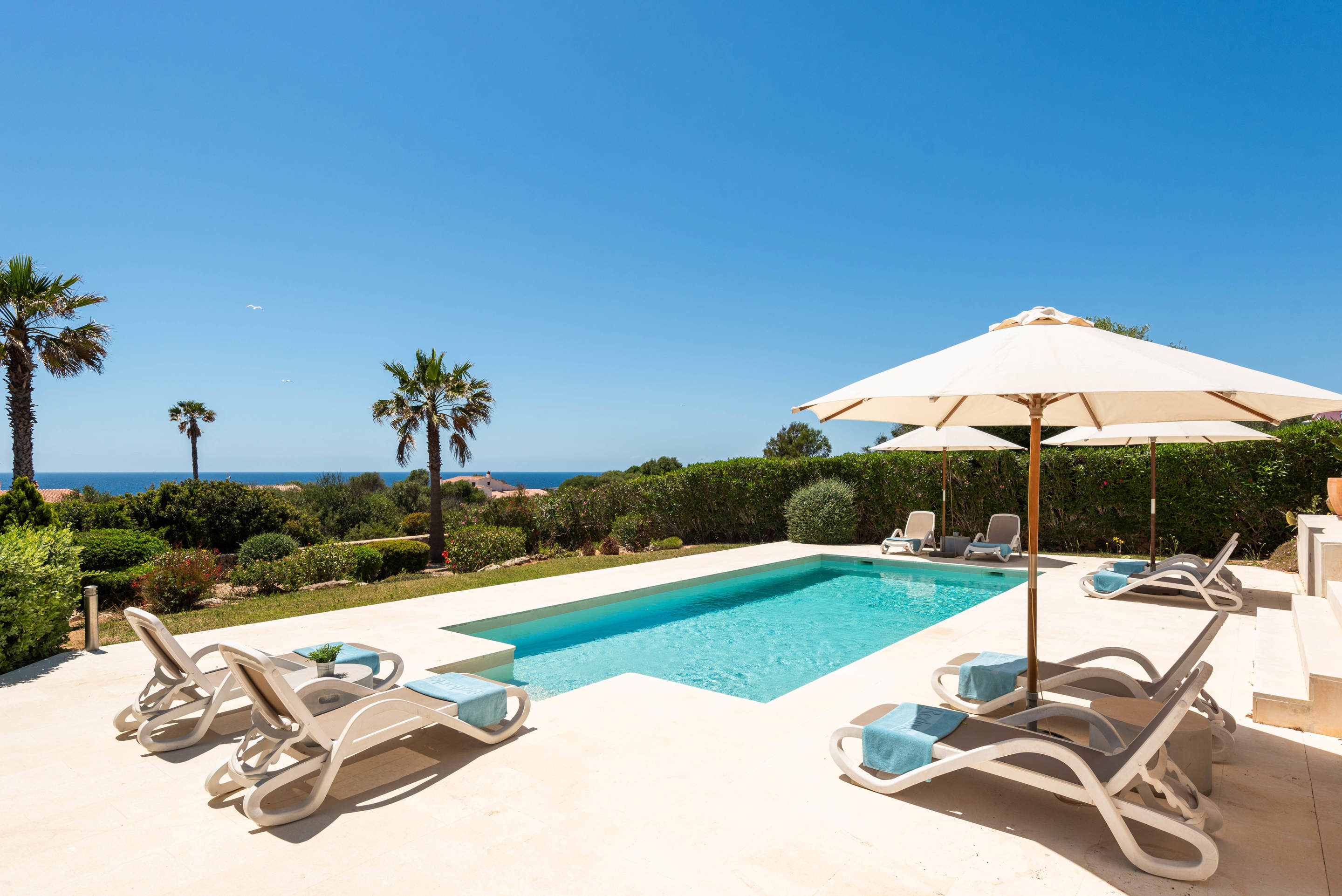 Villa Mariposa, 4 bedroom villa in Mahon, San Luis & South East, Menorca