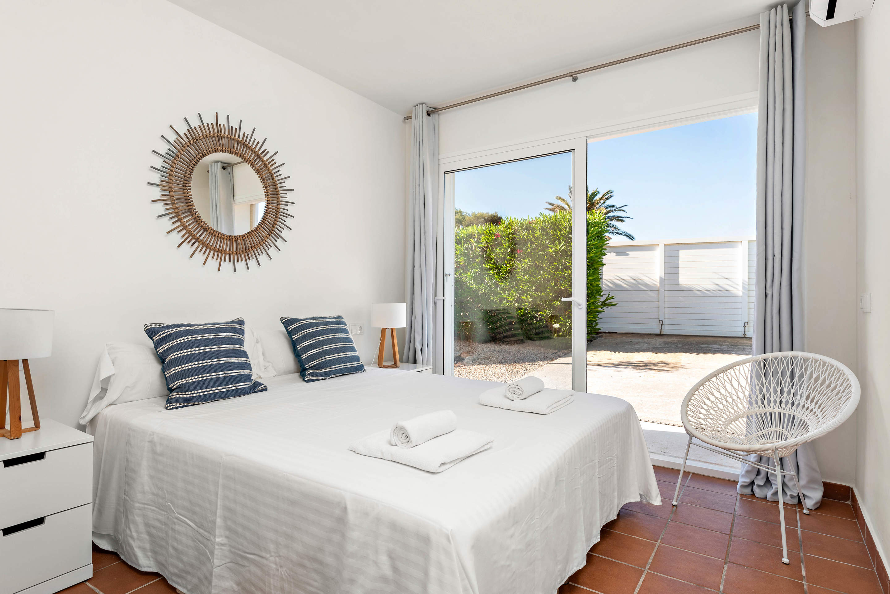 Villa Mariposa, 4 bedroom villa in Mahon, San Luis & South East, Menorca