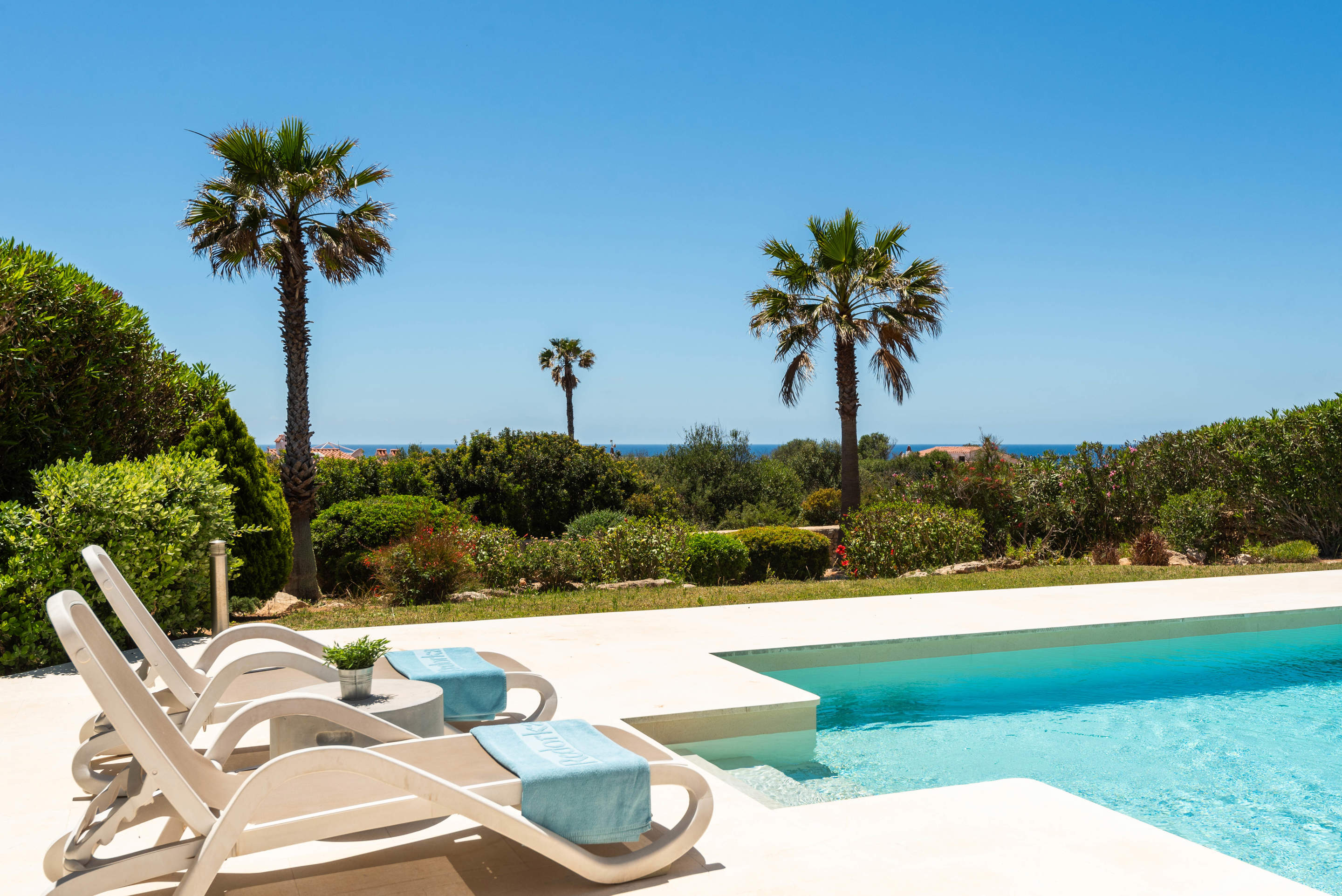 Villa Mariposa, 4 bedroom villa in Mahon, San Luis & South East, Menorca