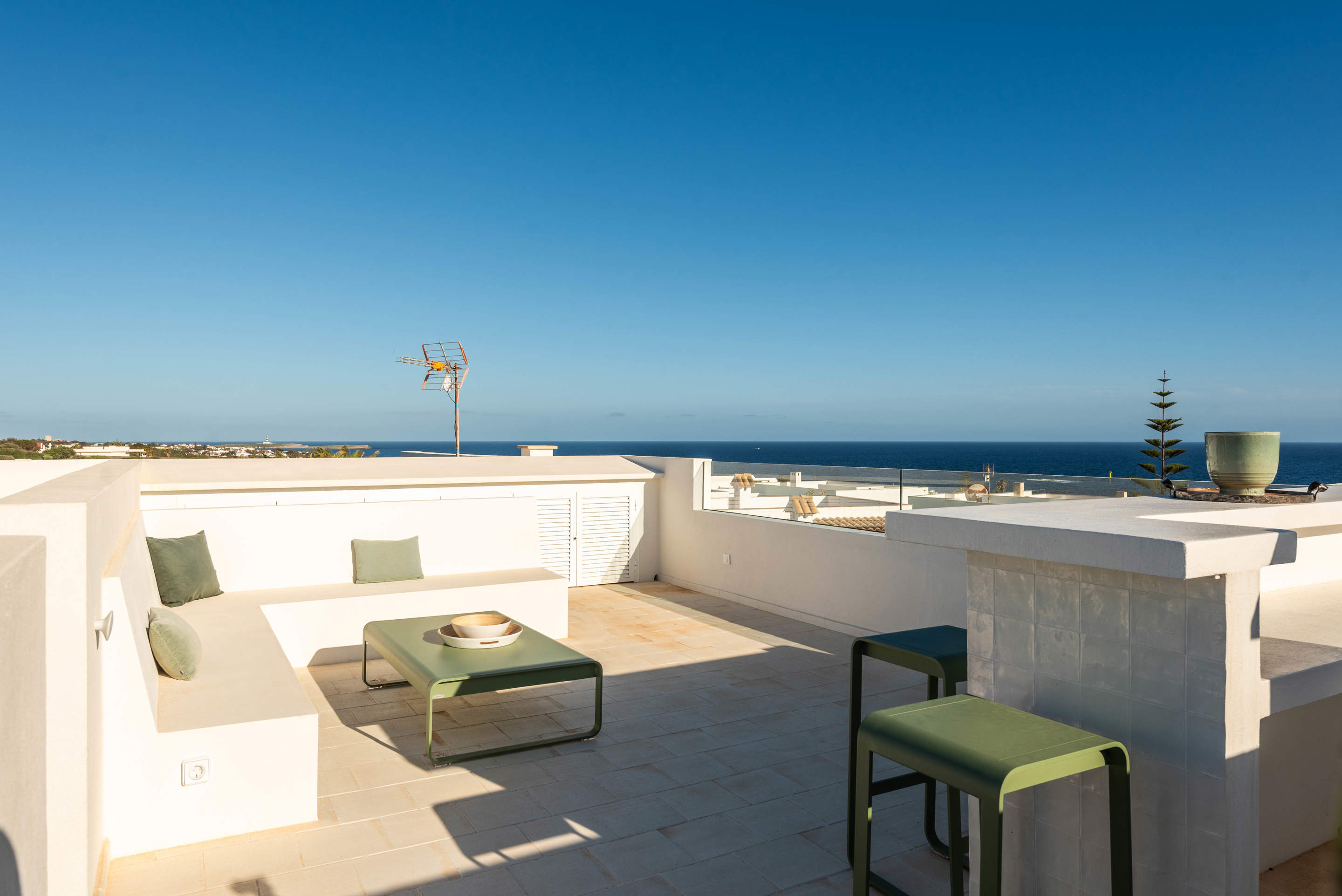 Villa Mariposa, 4 bedroom villa in Mahon, San Luis & South East, Menorca