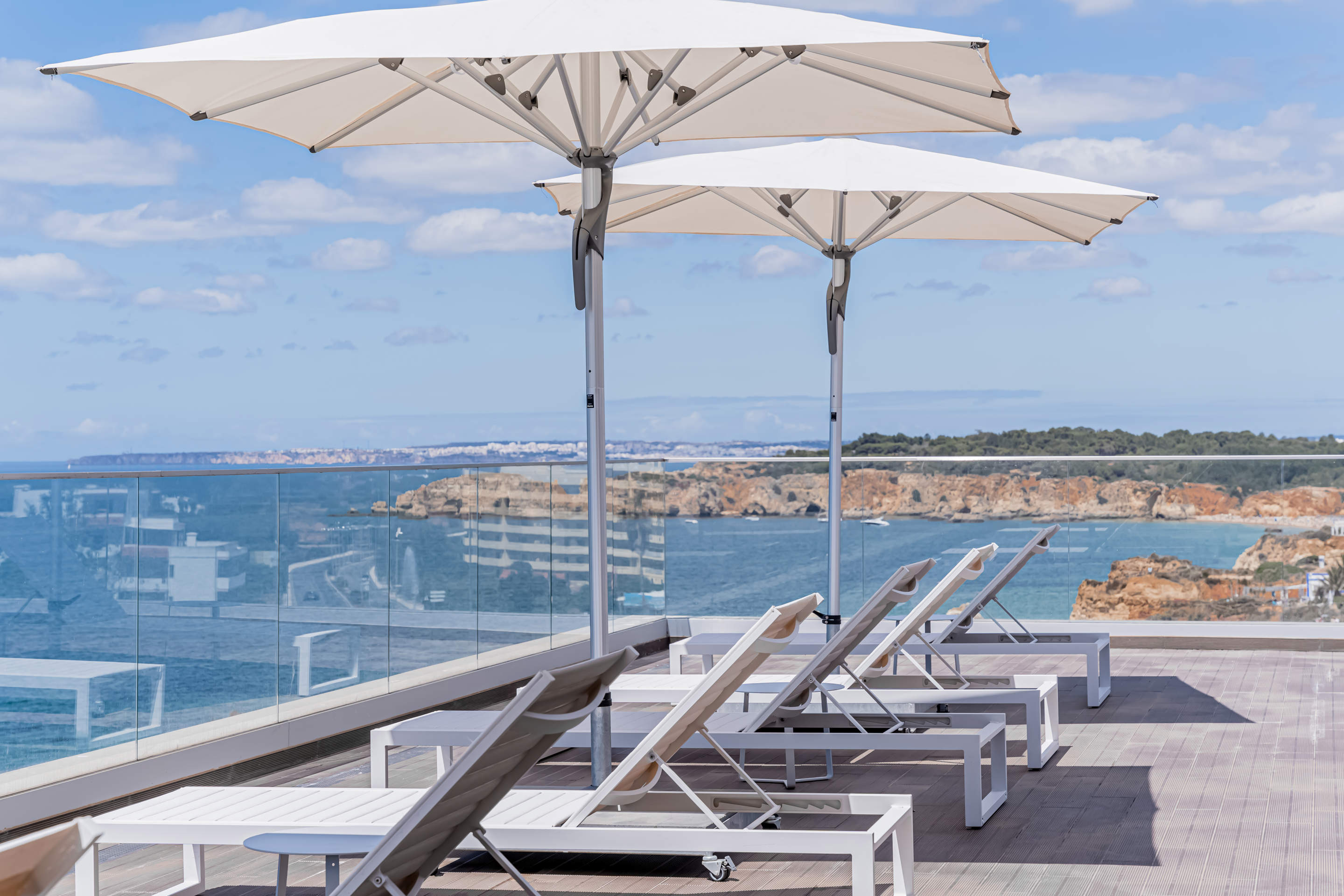 Praia da Rocha Luxury Apartments Three Bedroom Apartment, 3 bedroom apartment in Portimao Area, Algarve