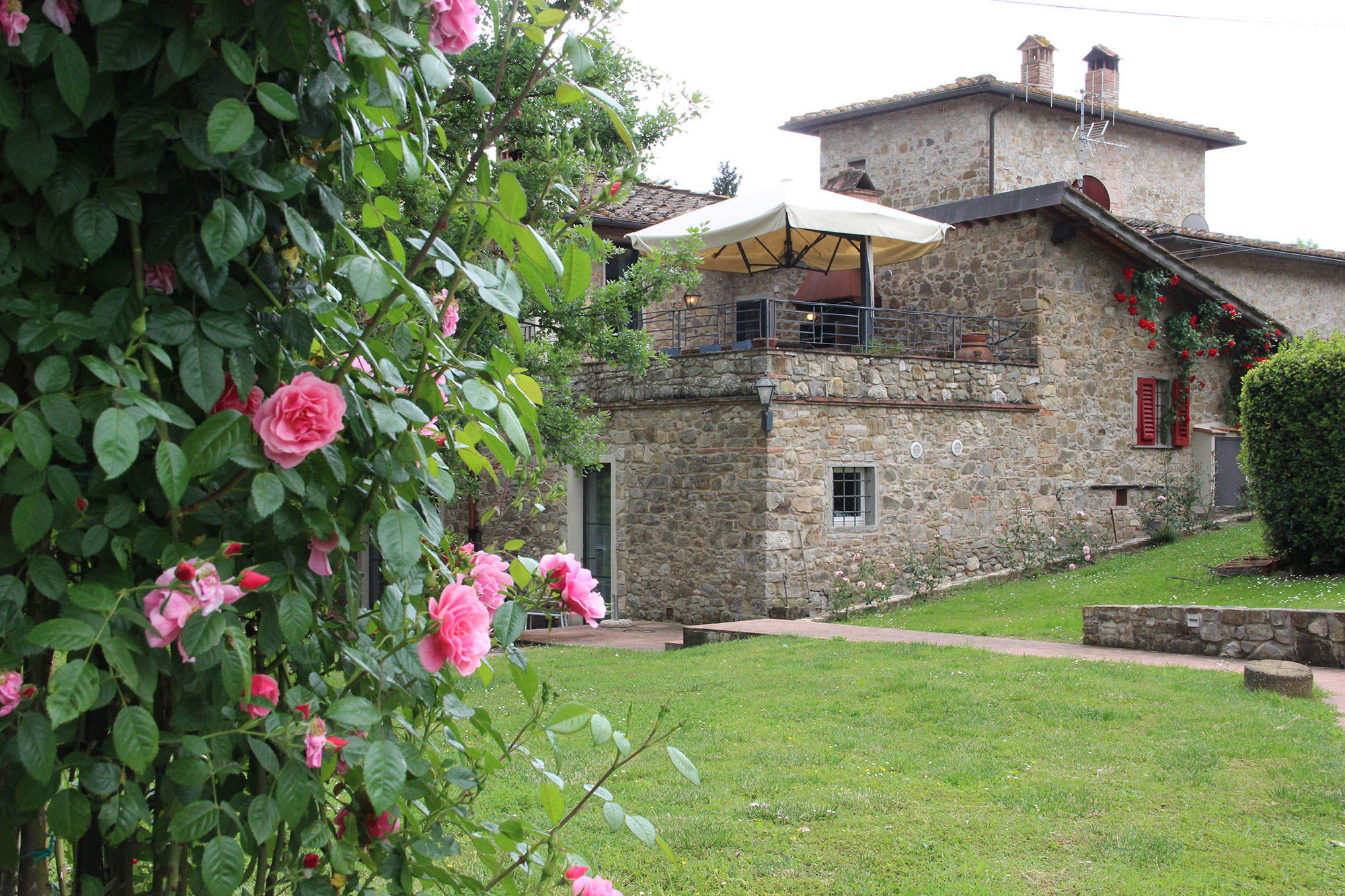 Villa Molino, 4 bedroom villa in Chianti & Countryside, Tuscany