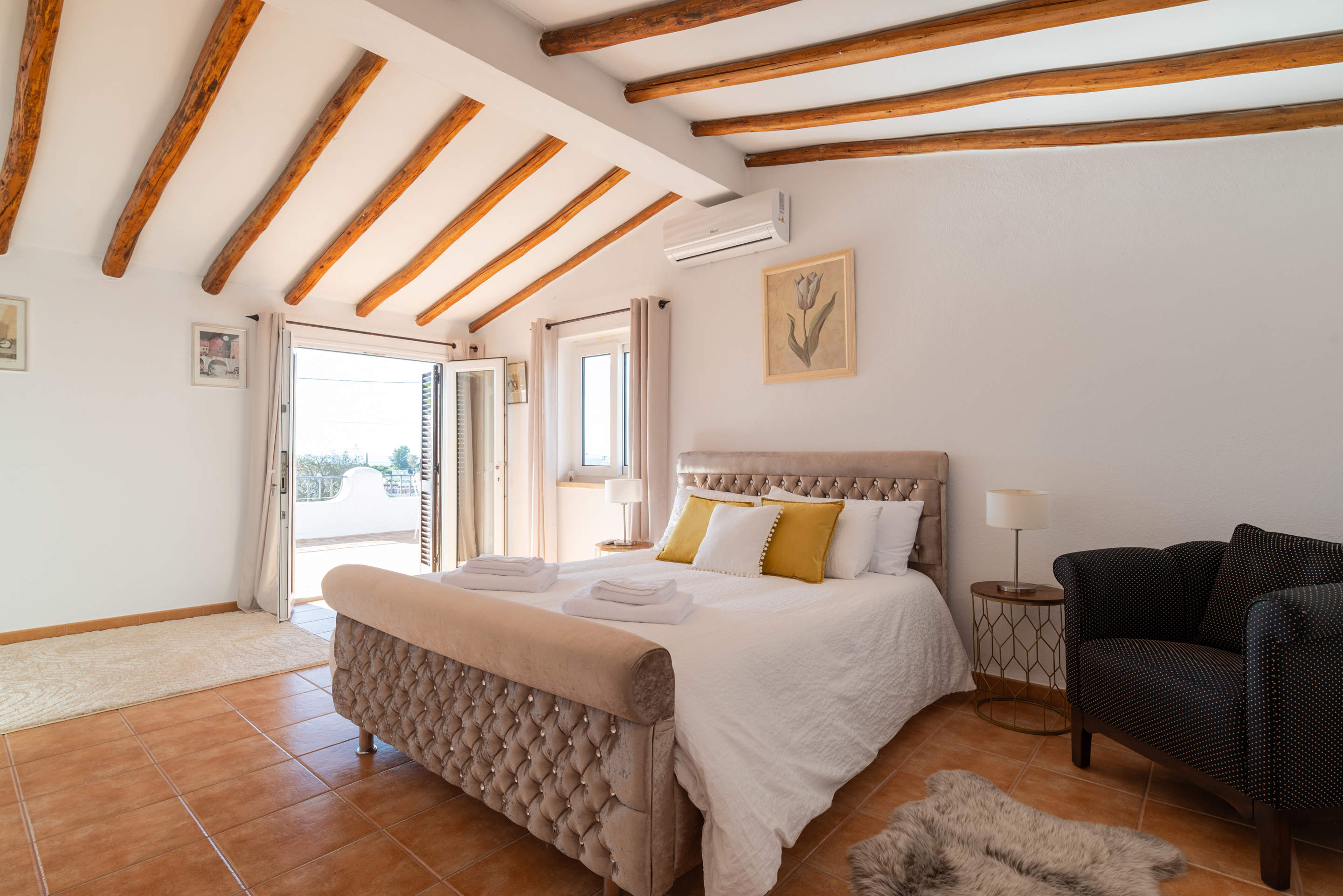 Villla Tamara, 4 bedroom villa in Carvoeiro Area, Algarve