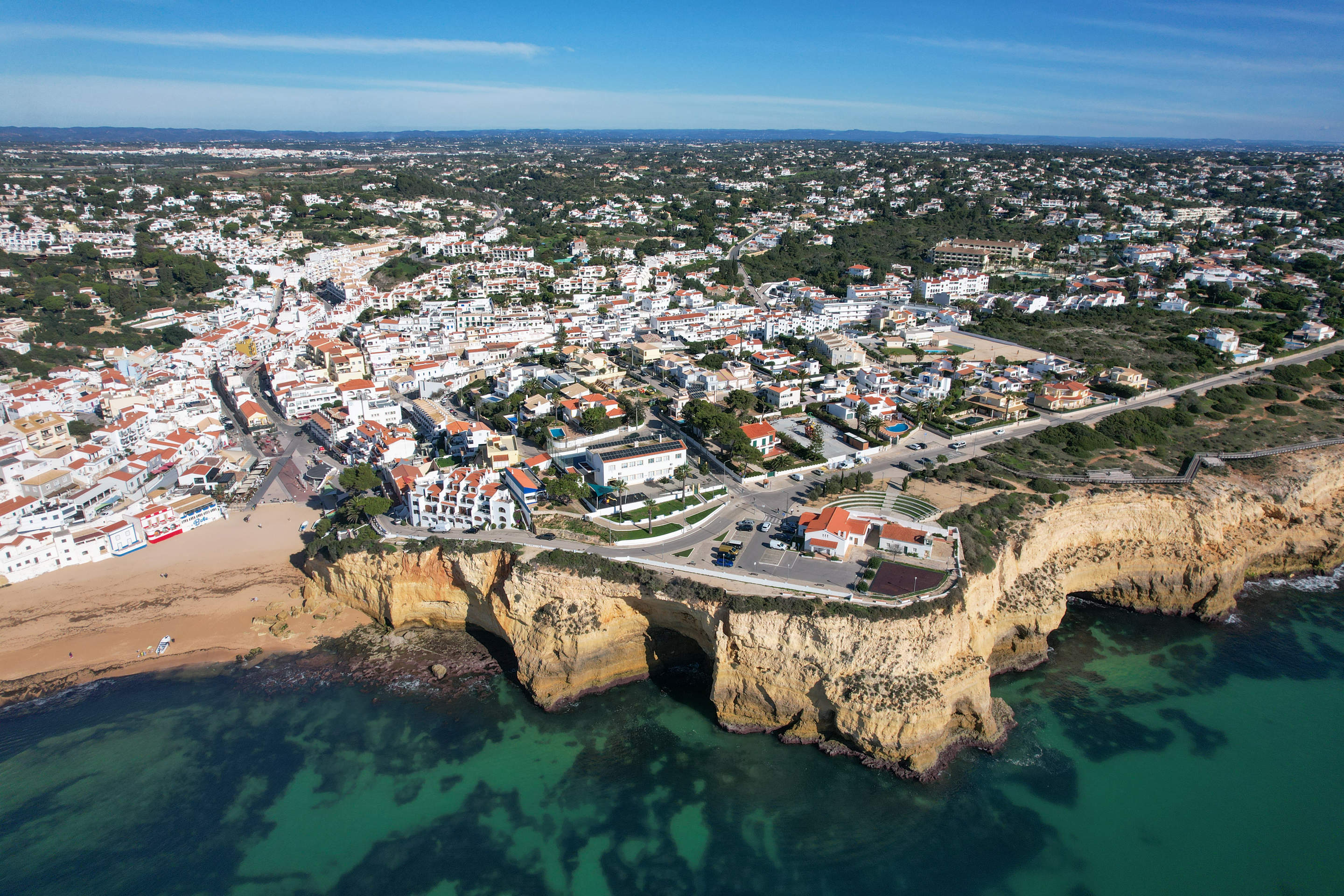 Villa Tamara, 4 bedroom villa in Carvoeiro Area, Algarve