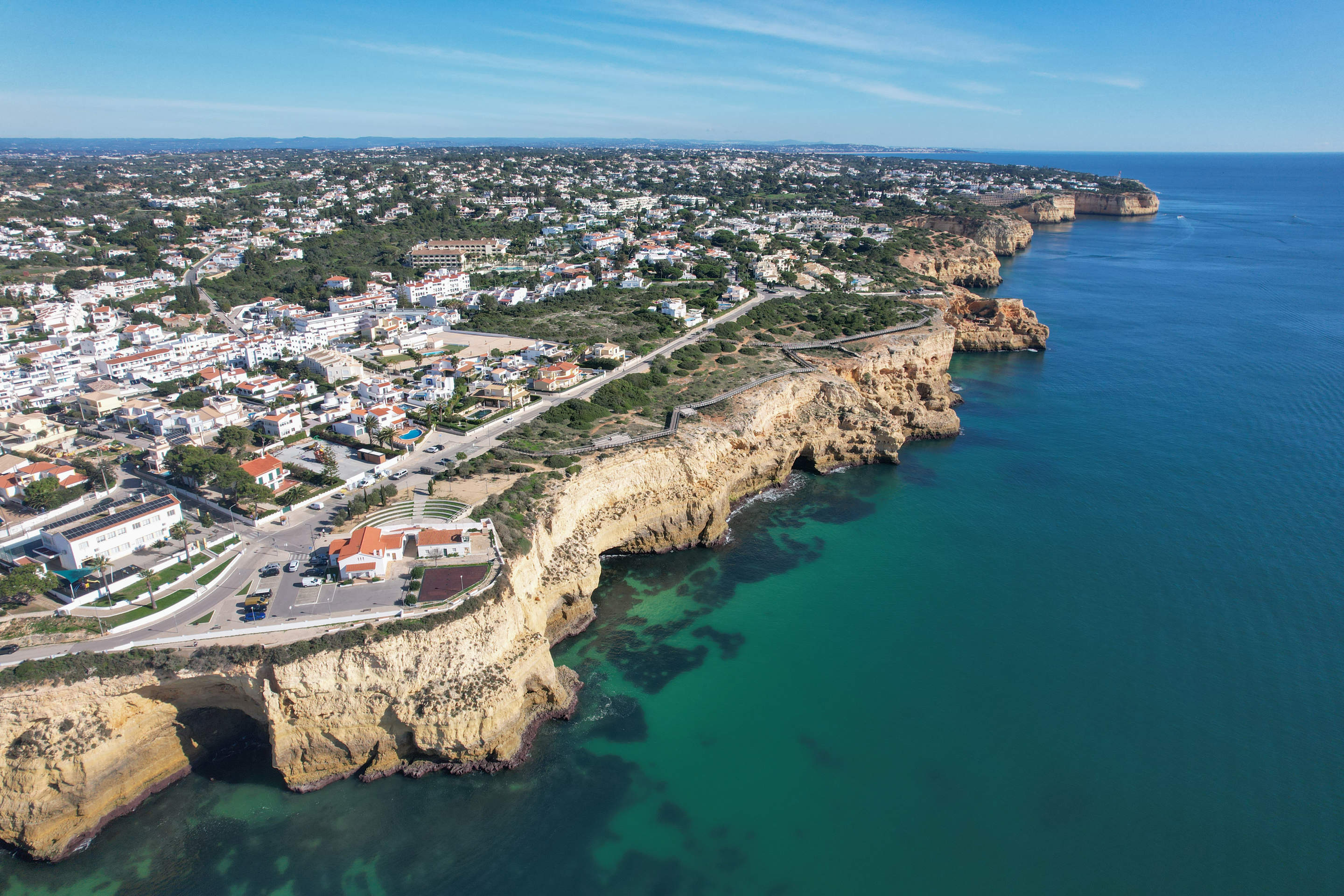 Villa Tamara, 4 bedroom villa in Carvoeiro Area, Algarve
